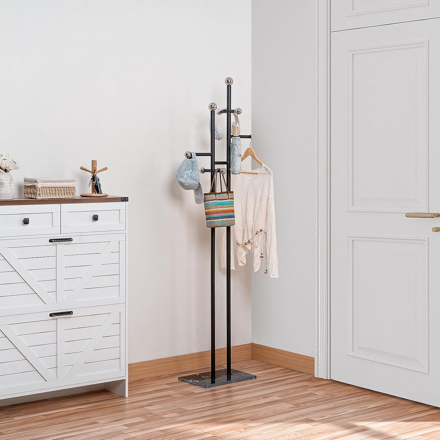 JIAYUEJU Coat Rack Freestanding with Marble Base, Heavy Duty Metal Clothes Rack, Corner Coat Tree Hat Rack for Entryway Bedroom Living Room Hotel 14.96 x 10.24 x 68.9 Inches (Black)