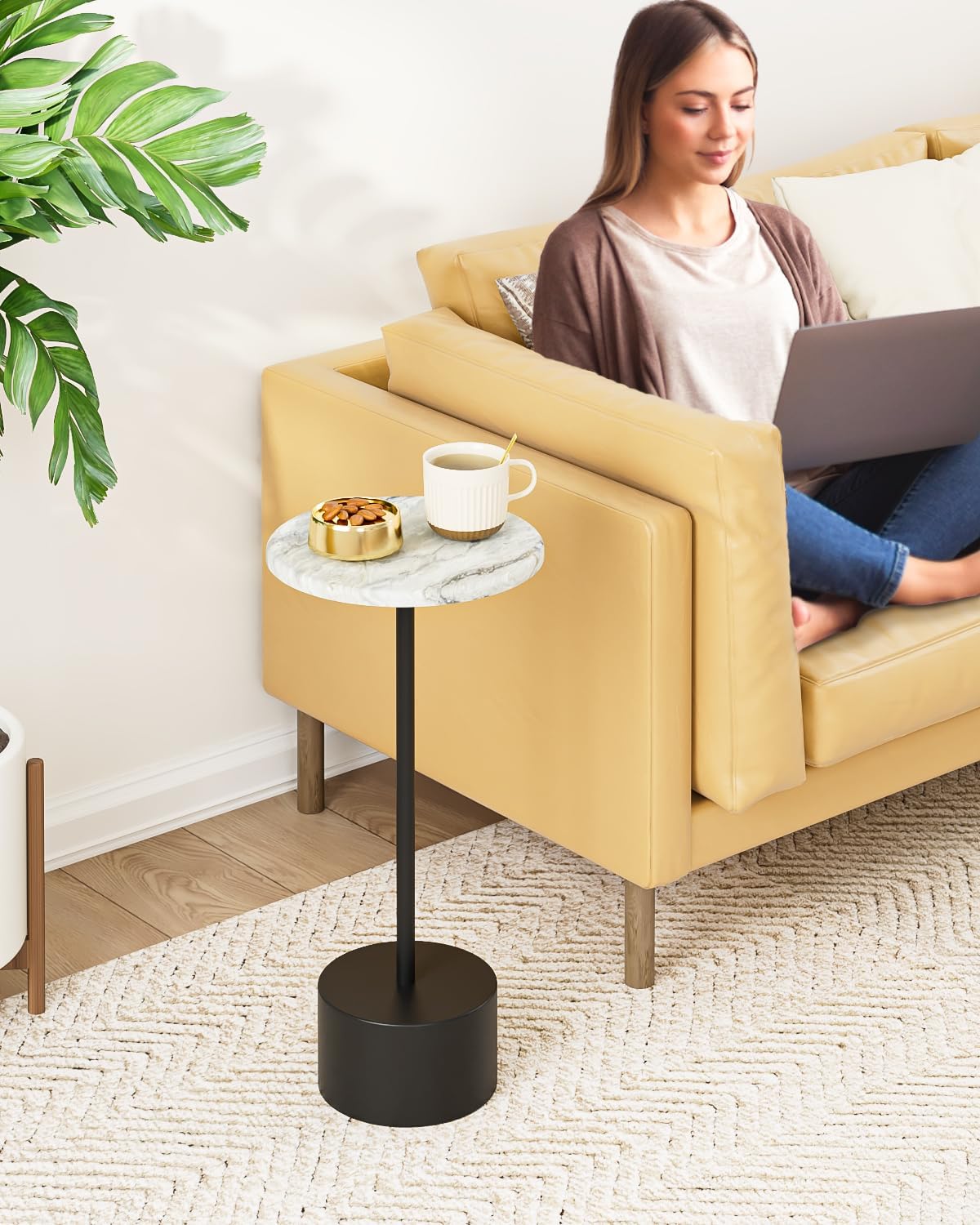 Black Drink Table Pedestal, Round Side Table, Drink Tables for Small Spaces, Pedestal End Table, Small Pedestal Table