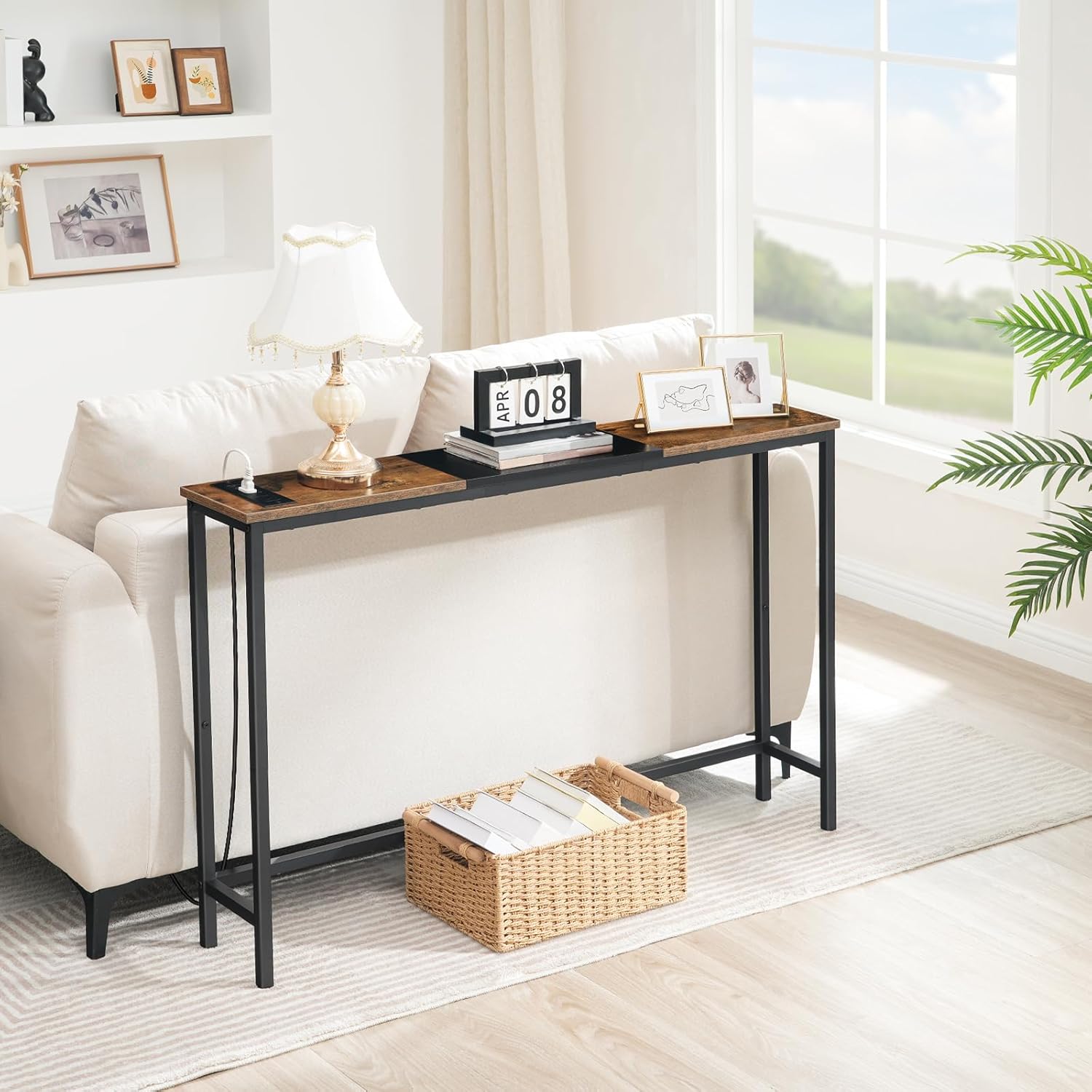 HOOBRO Narrow Console Table with Power Outlets, 44.9 Inches Sofa Table, Slim Behind Couch Table, Entryway Table with Display Shelf, for Living Room, Foyer, Hallway, Rustic Brown and Black BF114UXG01
