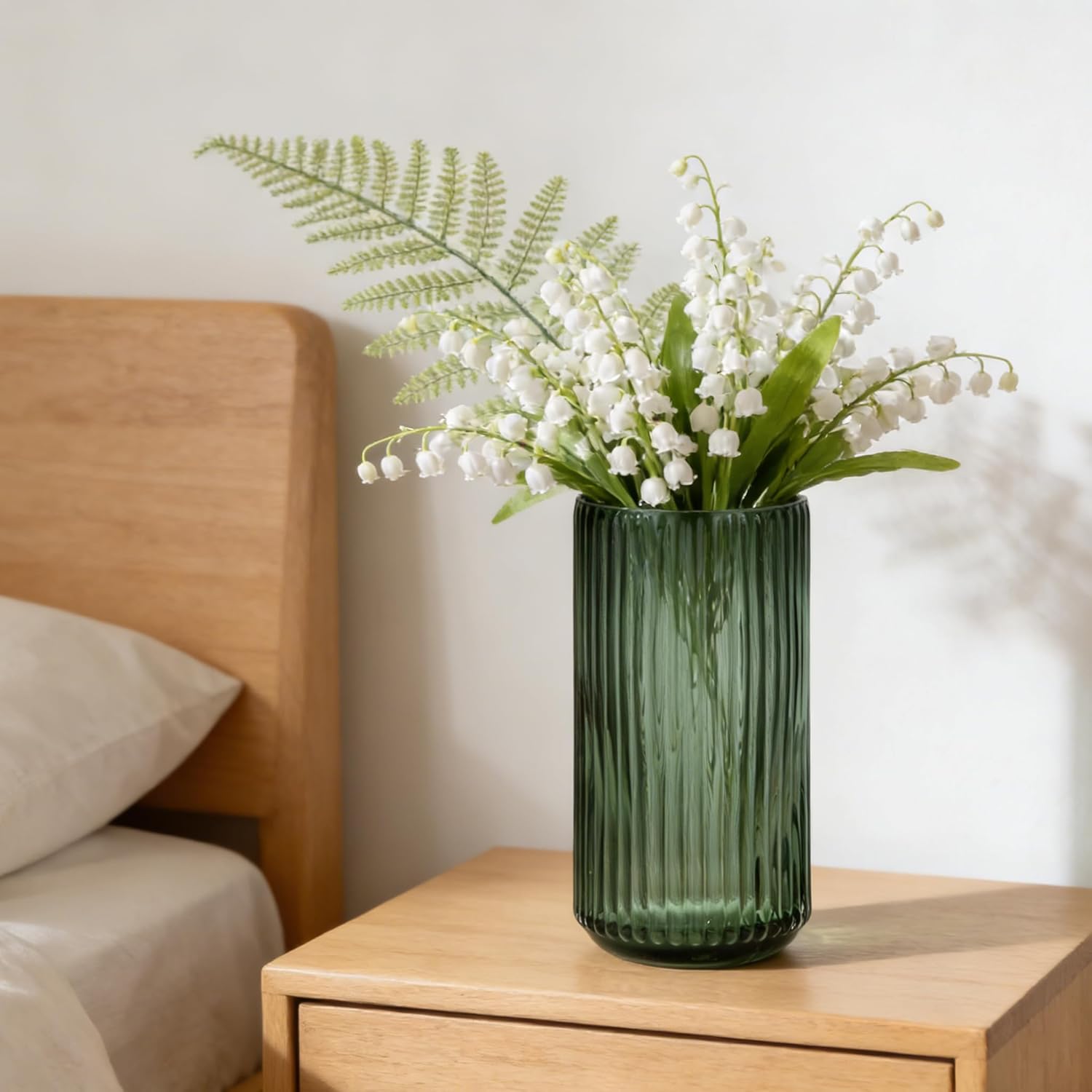 TIMEFOTO Flower Vase 7.5 inch Green Thickened Glass Vase for Bookshelf,Dinner Table,Indoor Office Desktop,Meeting Room,Bathroom,Countertop,Home Christmas Day Decoration