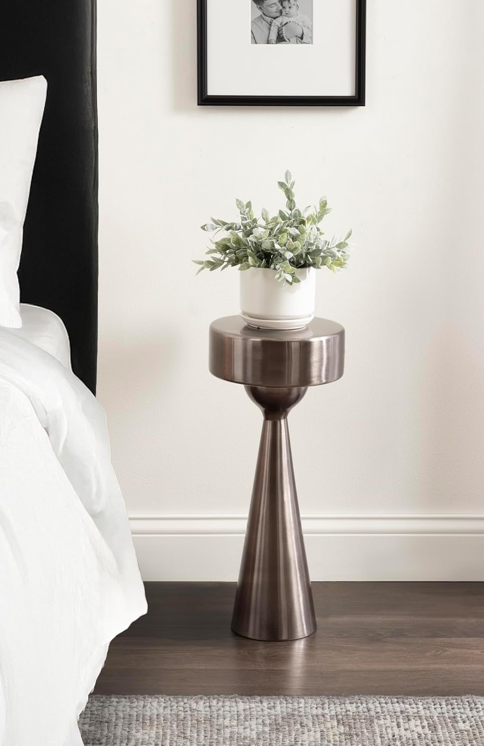 Kate and Laurel Solbrett Modern Sophisticated Metal Drink Table, 10 x 10 x 22, Gunmetal, Contemporary Mini Pedestal Table with Unique Sculptural Design for Use as Indoor Plant Stand