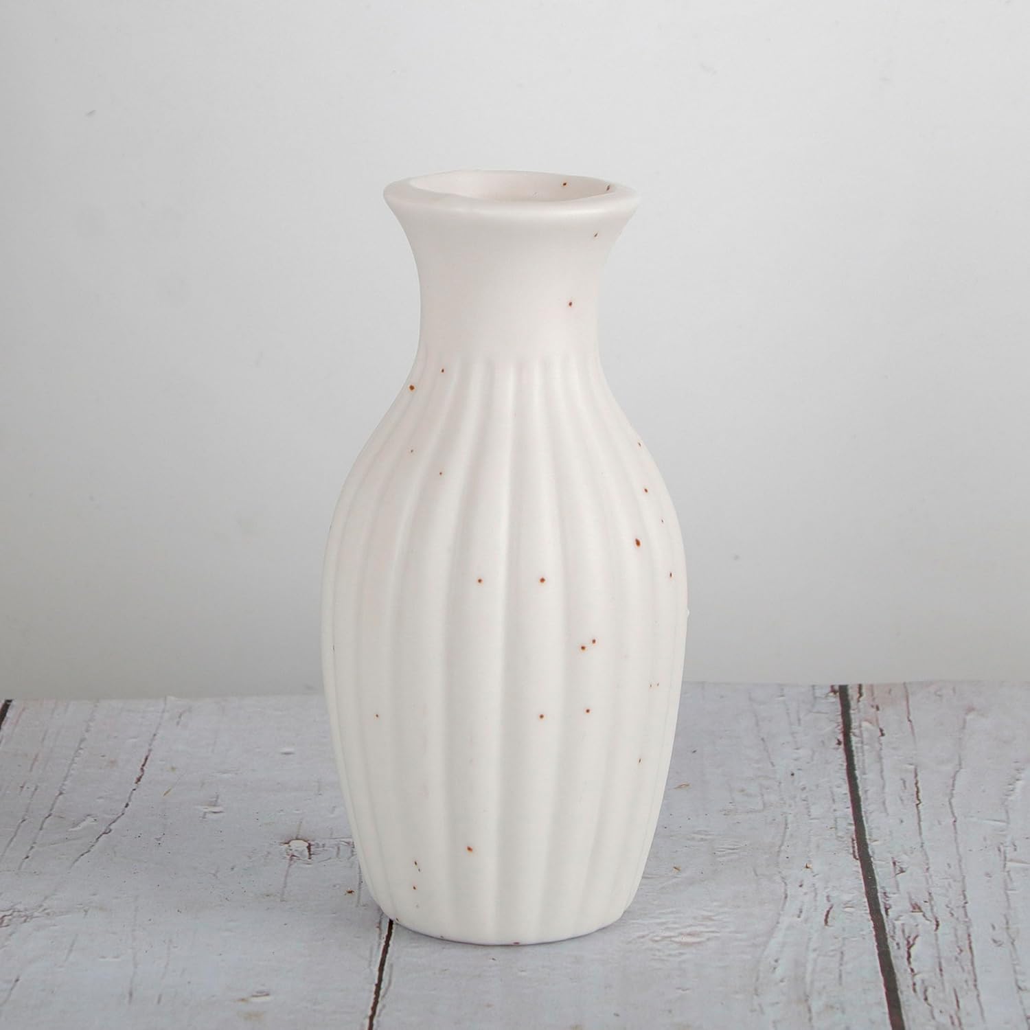 Set of 4 Small White Ceramic Vases Table Flower Vase Modern Decorative Vases for Pampas Grass, Small Vase for Home Living Room Dining Table Farmhouse Office Decor-4.9inch High