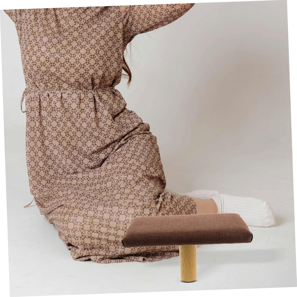 ibasenice Small Wooden Bench with Cushion, Seiza Posture Stool and Prayer, Portable Prayer Kneeler Stool Suitable for Users Under 150cm