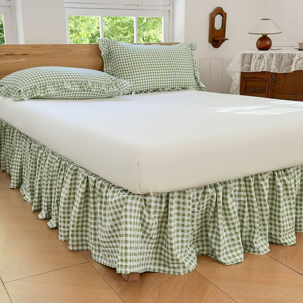 Green Gingham Wrap Around Ruffled Bed Skirt with Lace Decor, Plaid Grid Adjustable Elastic Dust Ruffles for Queen Bed, 15 Inch Drop Farmhouse Cottage Pleated Bed Frame Cover(Green Gingham, Queen)