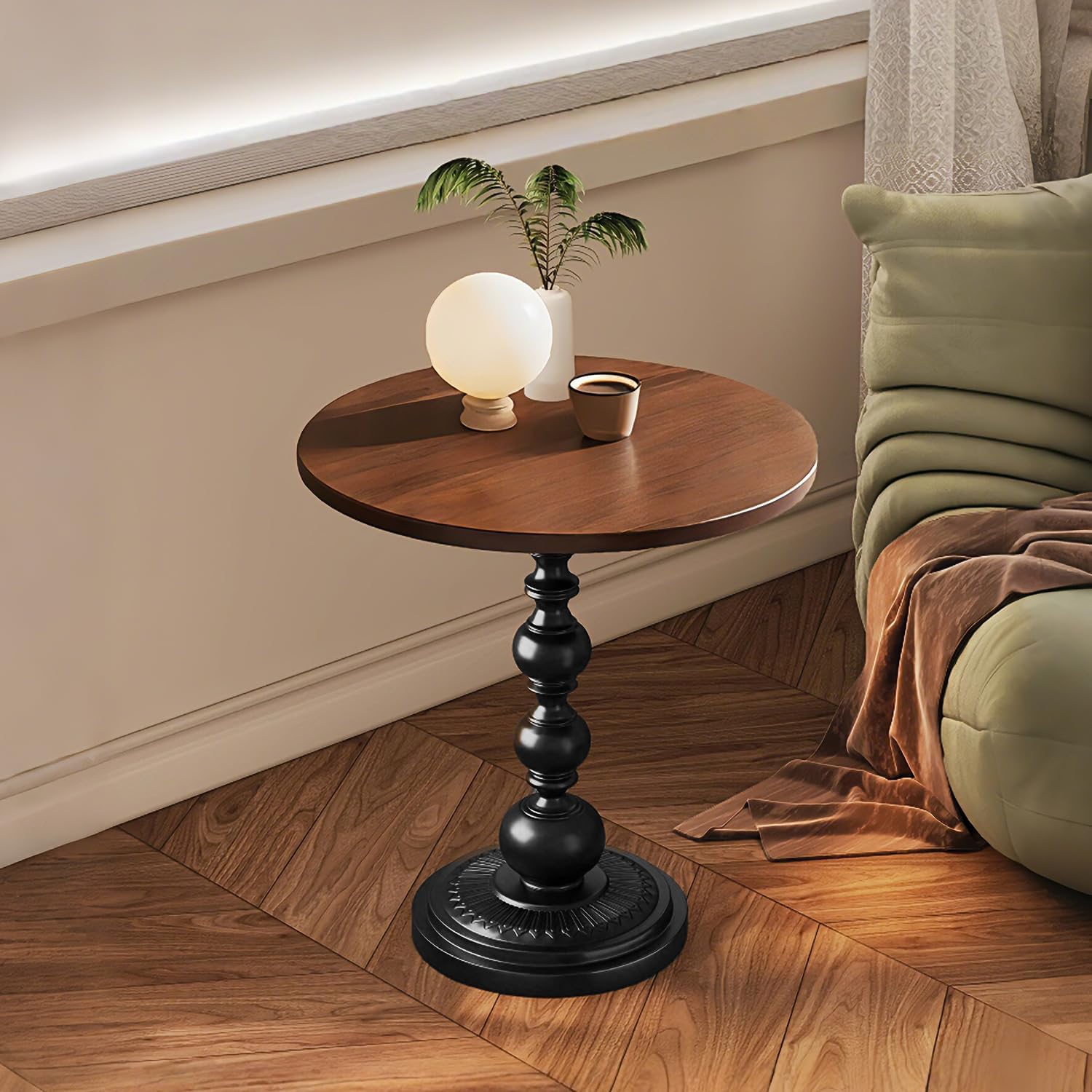 YUNMUARY-Vintage End Table with Solid Wood Top and Metal Base,15 Inch Wide Modern Side Table,Farmhouse Round Accent Tables for Kitchen,Coffee Shop,Dining Room and Bedroom.