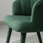 Velvet Dining Chairs Set of 2 Modern Living Room Chairs with Petal Back & Wood Legs Comfy Upholstered Accent Chair Side Chair for Dining Room/Bedroom/Vanity, Green