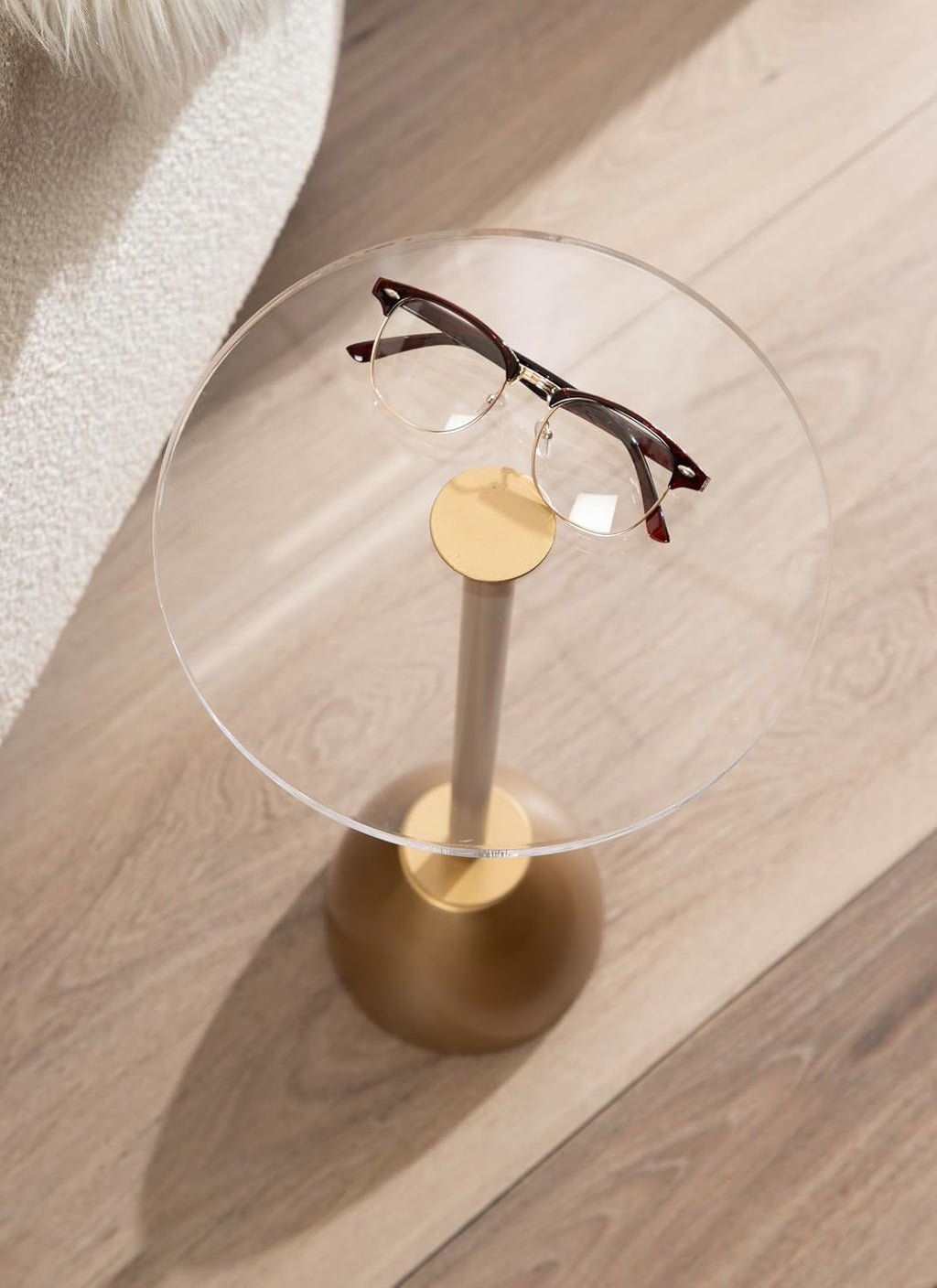 Kate and Laurel Acari Modern Round Pedestal Drink Table, 10 x 10 x 22, Clear Acrylic and Gold, Decorative End Table with Circle Acrylic Tabletop for Use as Small Plant Stand or Cute Living Room Accent