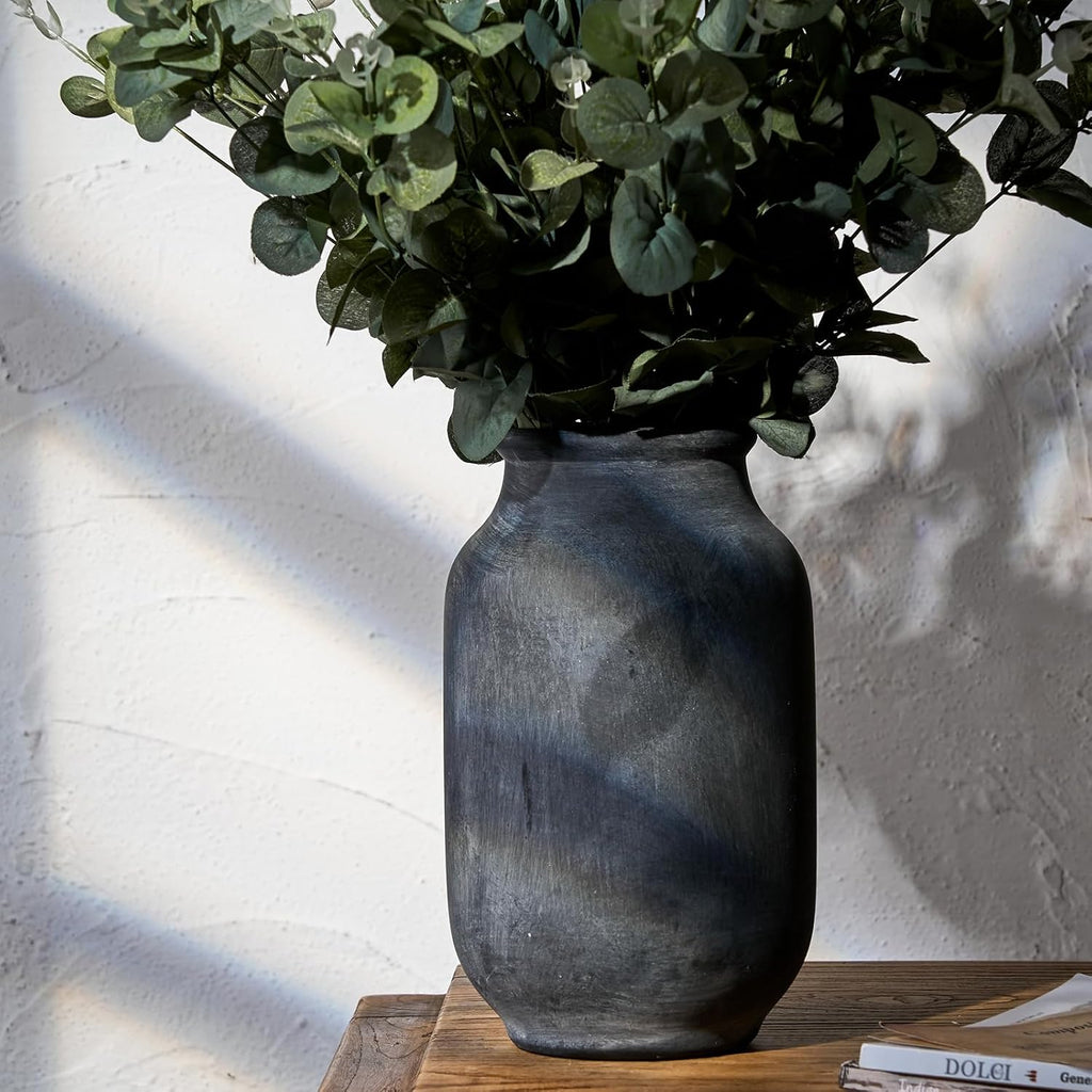 SIDUCAL Rustic Farmhouse Flower Vase | 9.5 Inch Large Ceramic Vase | Pampas Grass | Modern Farmhouse Decor for Home Decor, Table, Living Room Decoration, Shelf Decor, Mantel, Black