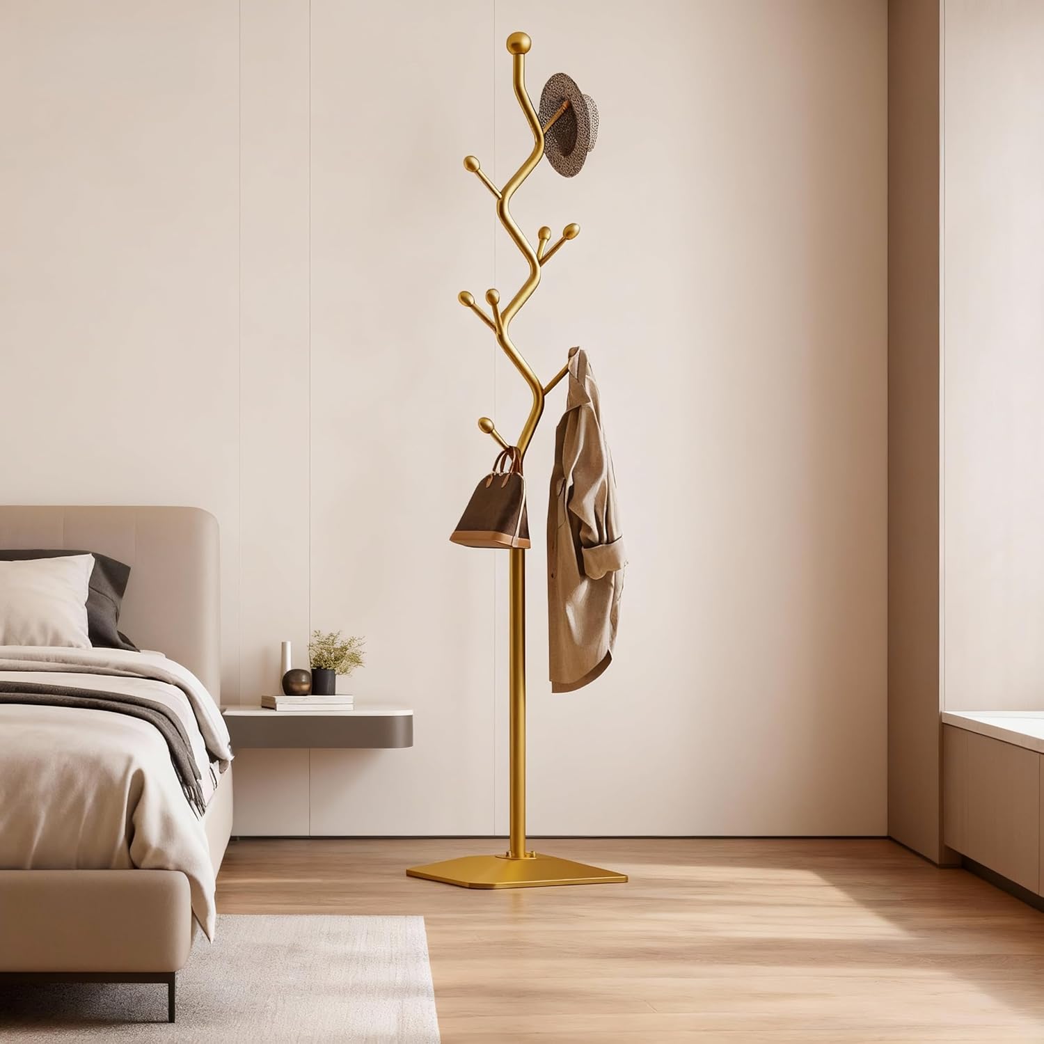 Sturdy Metal Coat rack Tree – Anti-Tip Design with 8 Hooks, Perfect for Home, Dorm, or Office Organization (gold)