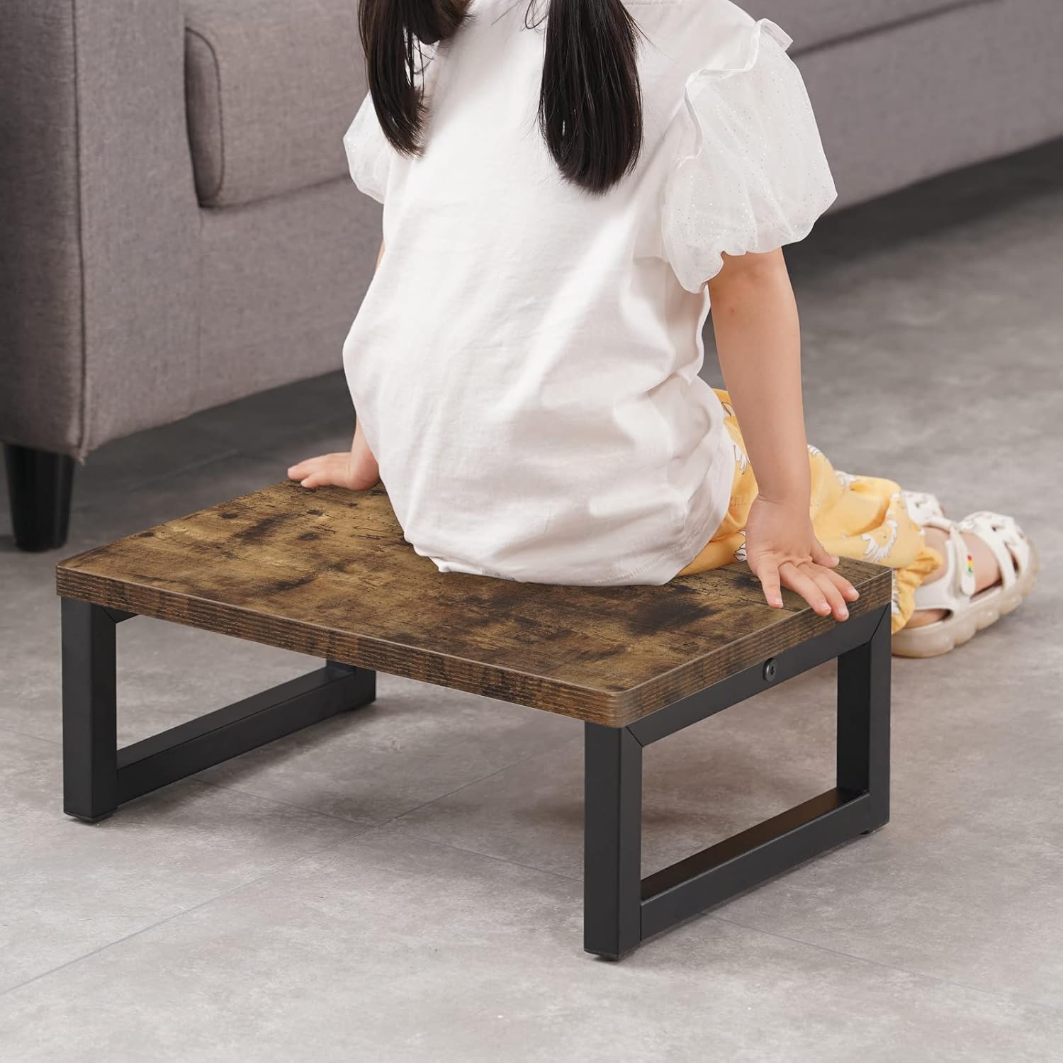 Snughome Wooden Step Stools for Kids, Solid Wooden Bedside Step Stool Adults Hold Up to 350 lb, One Step Foot Stool for Kitchen, Bedroom, Living Room, Bathroom - Self-Assembly(Rustic Brown)