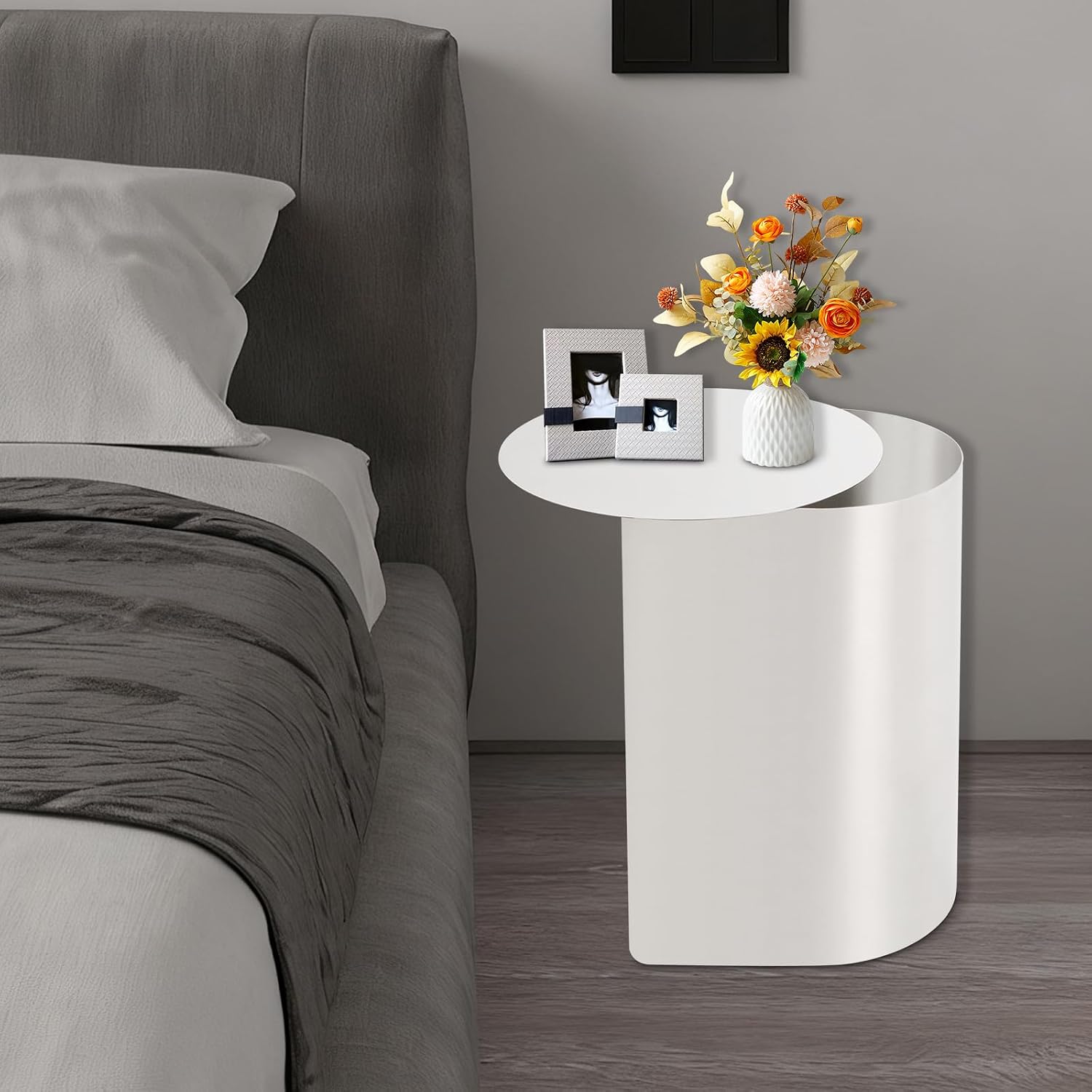 Bedside Table Small Nightstand, Compact Stainless Steel Side Table, Space Saving End Table for Living Room, Bedroom, Office,Apartment (Round Shape)