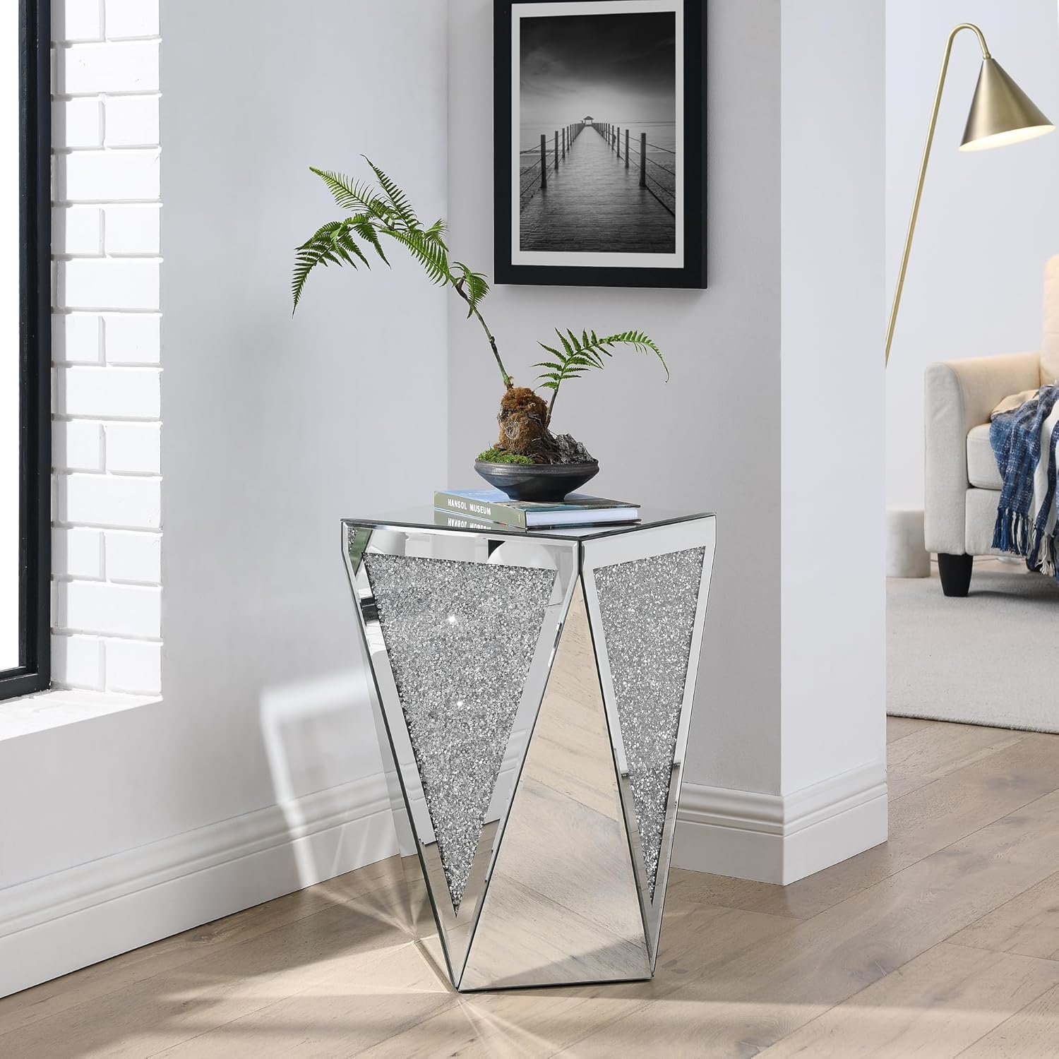 Mirrored End Table Modern Inverted Triangular Side Table with Crystal Design Decorative Glass Accent Small Coffee Table Bedside Table for Home Decoration Crystal Diamond Bed Night Stand