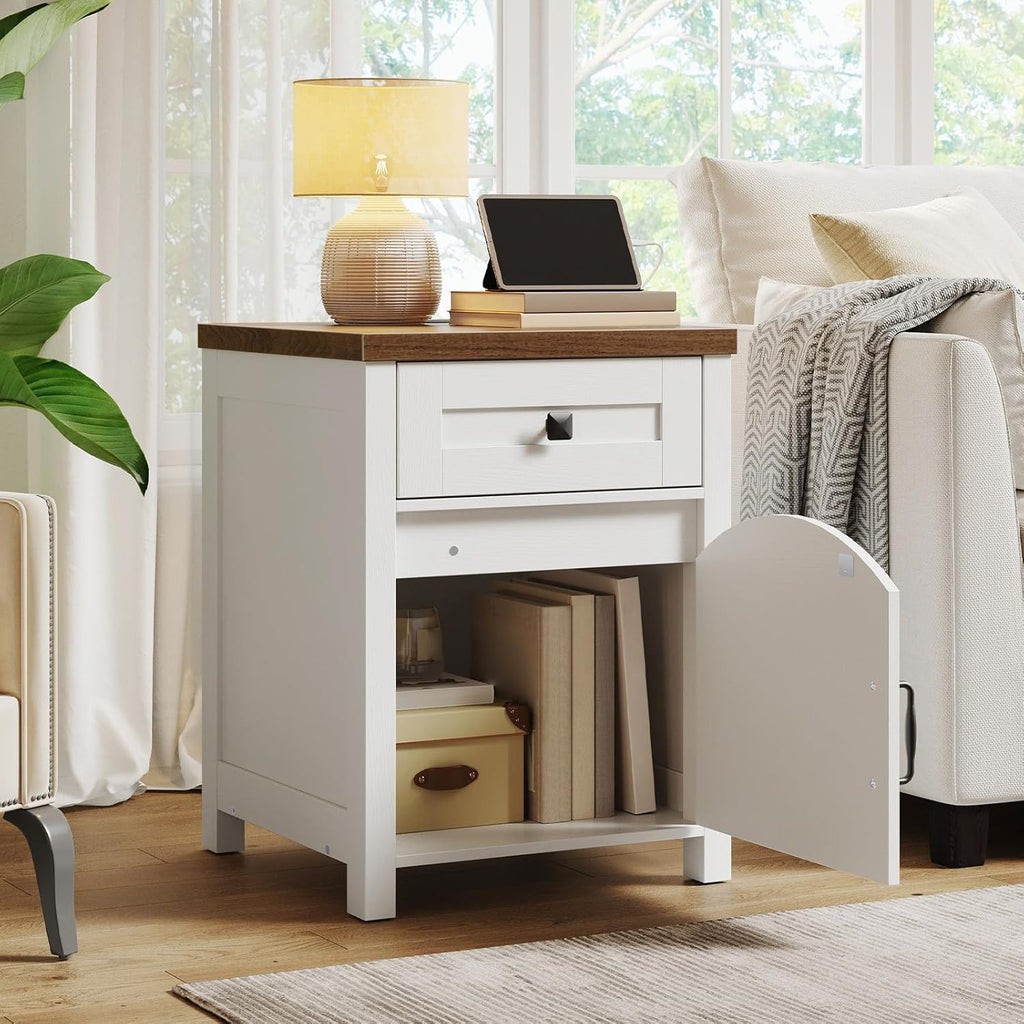HOOBRO Farmhouse End Table with Charging Station, End Tables Living Room with Drawer, Rustic Nightstand with Arched Barn Door, Wooden Sofa Side Bedside Table, White and Walnut WH406UBZ01