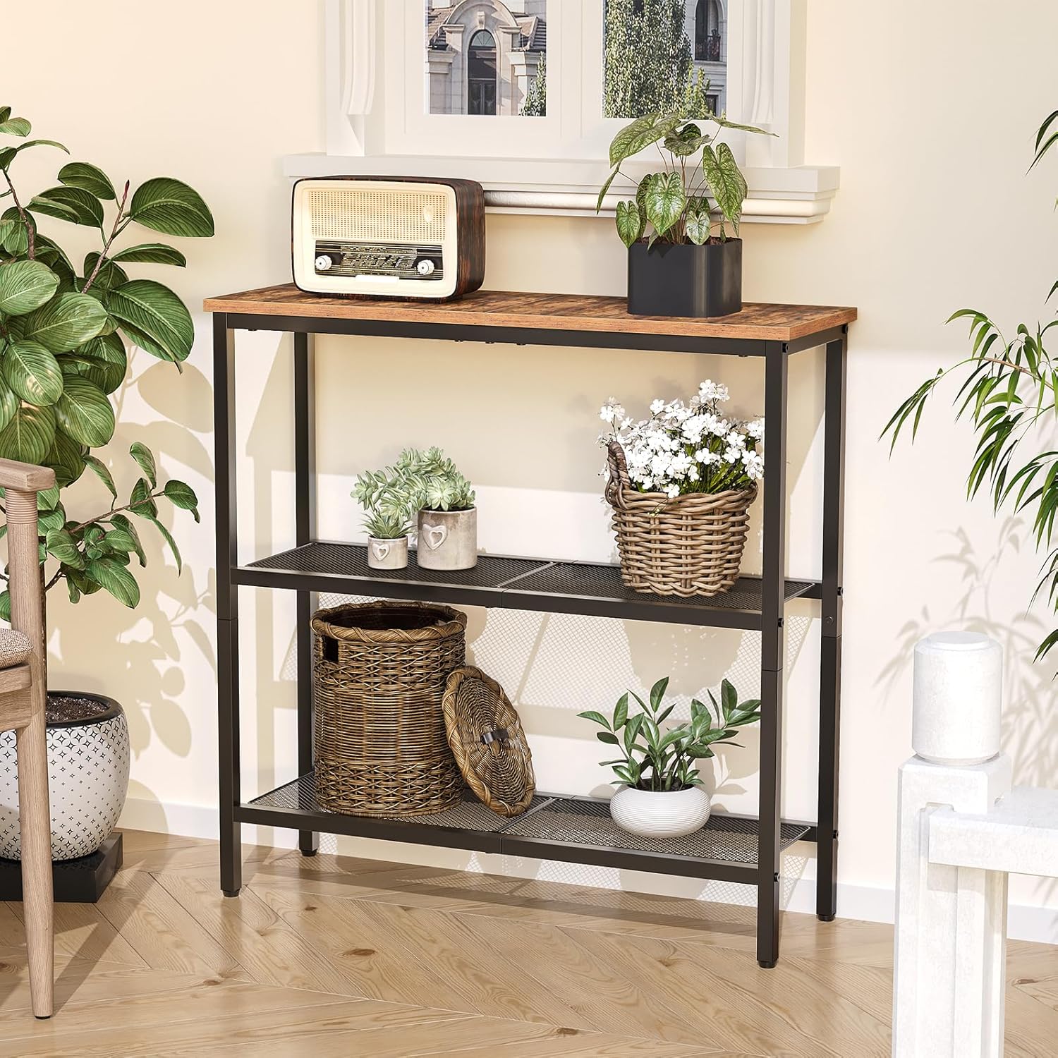 HOOBRO Small Narrow Side Table with Charging Station, Thin Sofa Table with Shelves, Slim Nightstand with USB Ports Outlet, for Hallway, Entrance, Living Room, Bedroom BF73XG01 BF102UBZ01
