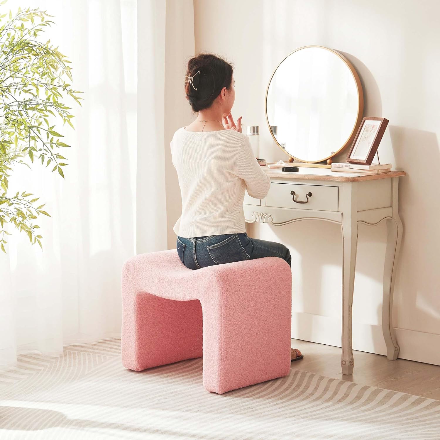 Vanity Stool Foot Rest Small Footstool Ottoman Chair Seating Backless Modern Teddy Velvet Ottoman for Makeup Room Living Room Bedroom Entryway,(Single 1) Pink