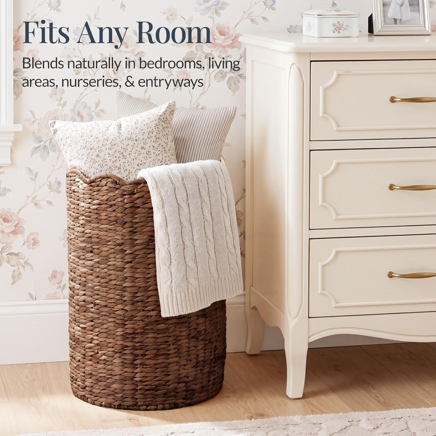 Best Choice Products Scalloped Laundry Large Round Hamper, Handwoven Laundry Basket for Clothes, Towels, Blankets, Multipurpose Storage Organizer For Laundry Room or Closet - Chestnut