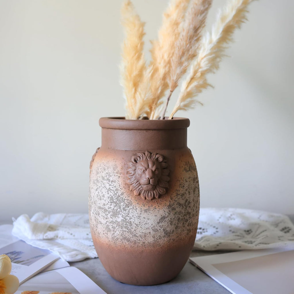Rustic Farmhouse Vase, Lion Head Pattern Design for All Home Decor Styles, Ceramic Flower Vase, Ideal for Living Room,Dining Room, Mantel, Bedroom,Office, Bookshelf Decoration
