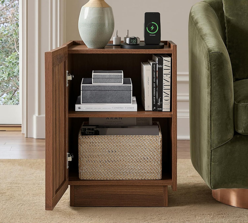 win2win Side Table Set of 2 with Charging Station, Mid Century Modern End Tables with Wave Design, Nightstand Set of 2 with Storage, Bedside Table for Bedroom Living Room, Walnut