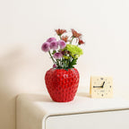 AOMOONOA Red Strawberry Vase for Flowers, Decorative Ceramic Fruit Vase, Strawberry Shaped Planter Pot with Green Leaves and Black Seeds for Table Centerpiece, Home Spring Kitchen Decor