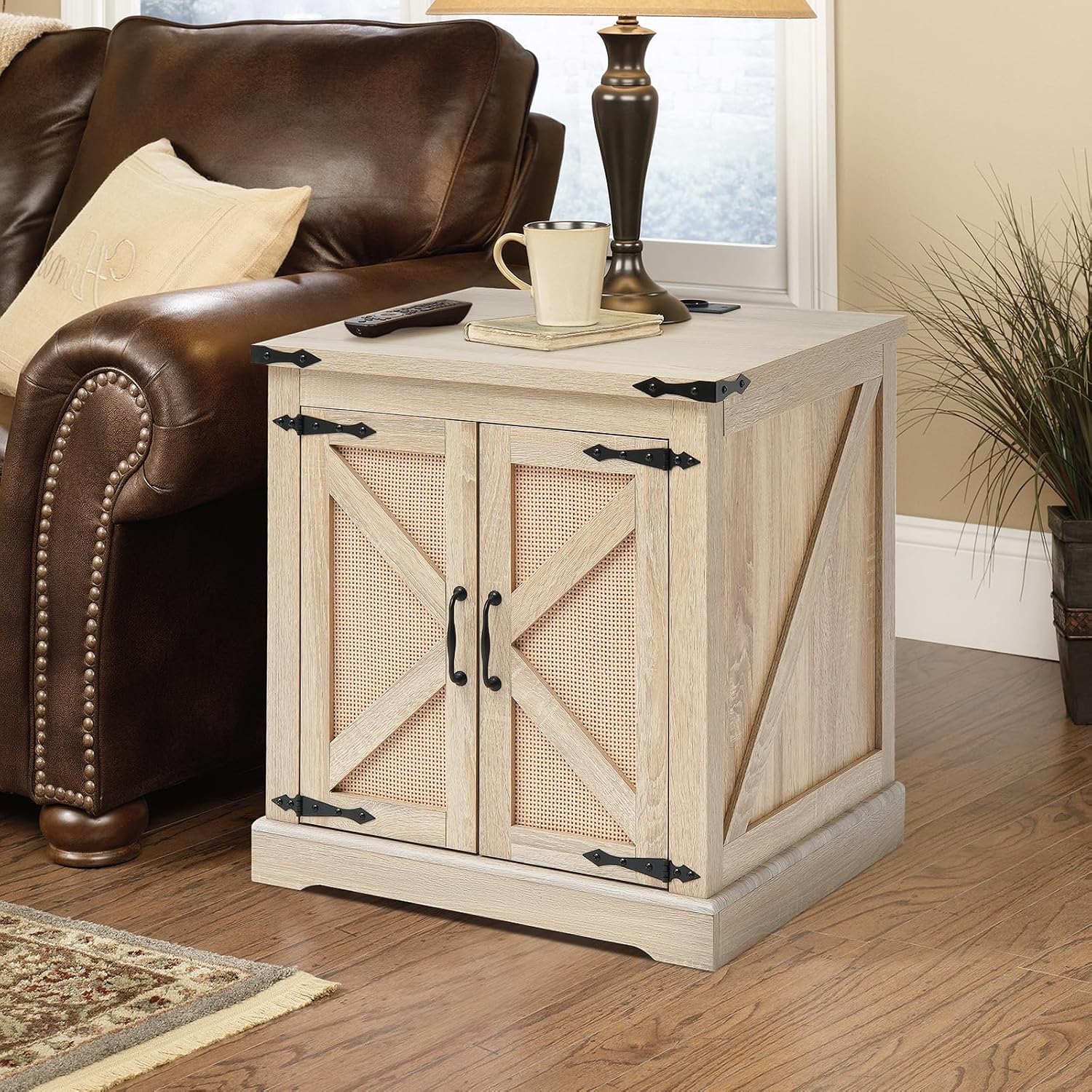VEVOR Farmhouse End Table, Rectangle PE Rattan Woven Wood Coffee Table, 24-Inch Modern Boho Style Storage Coffee Table with Retro Metal Hinges, for Living Room, Bedroom & Small Spaces