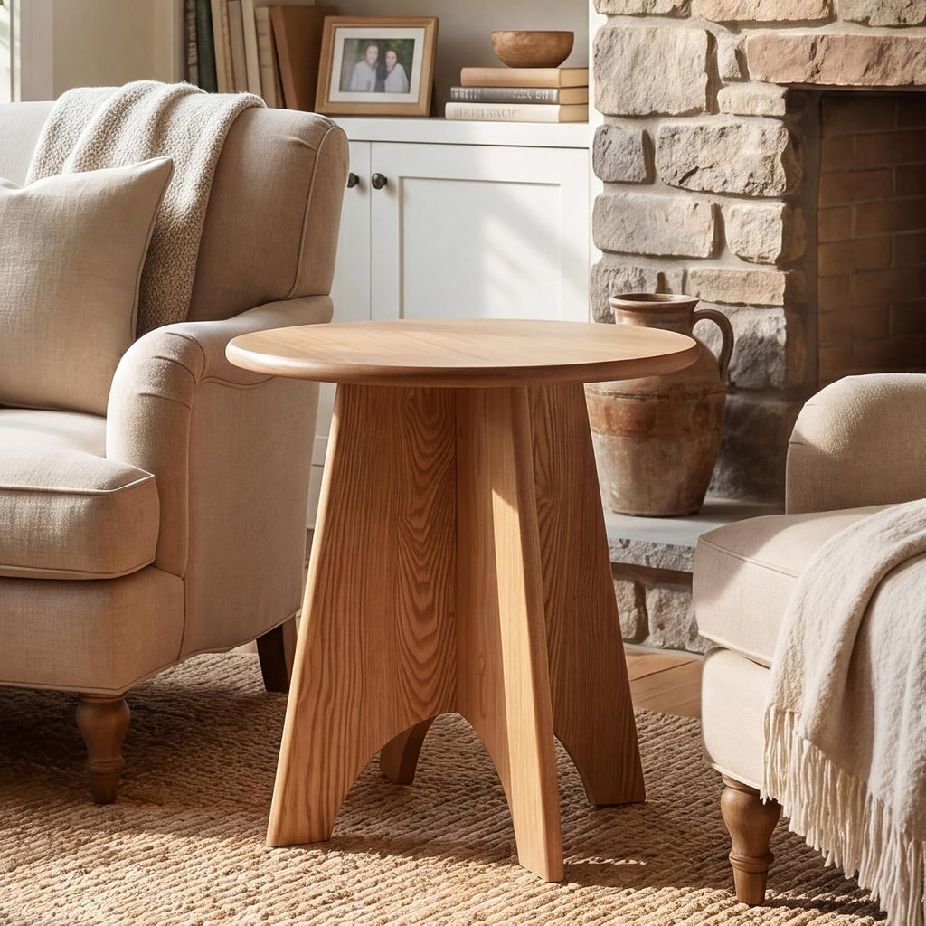 Round Side Table with Unique Panel Leg Design, Sturdy Nightstand for Bedroom, Compact End Table for Living Room, Small Space Accent Table for Couch & Chair (Natural)