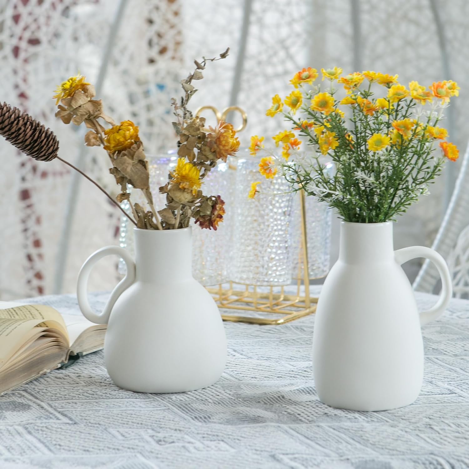 Tanvecle White Ceramic Vase Set - 2 Small Vases with Handle, Pottery Vases for Modern Home Decor, Minimalist Matte Pitcher for Fowers, Decorative Clay Vase Centerpiece Dining Table Decorations
