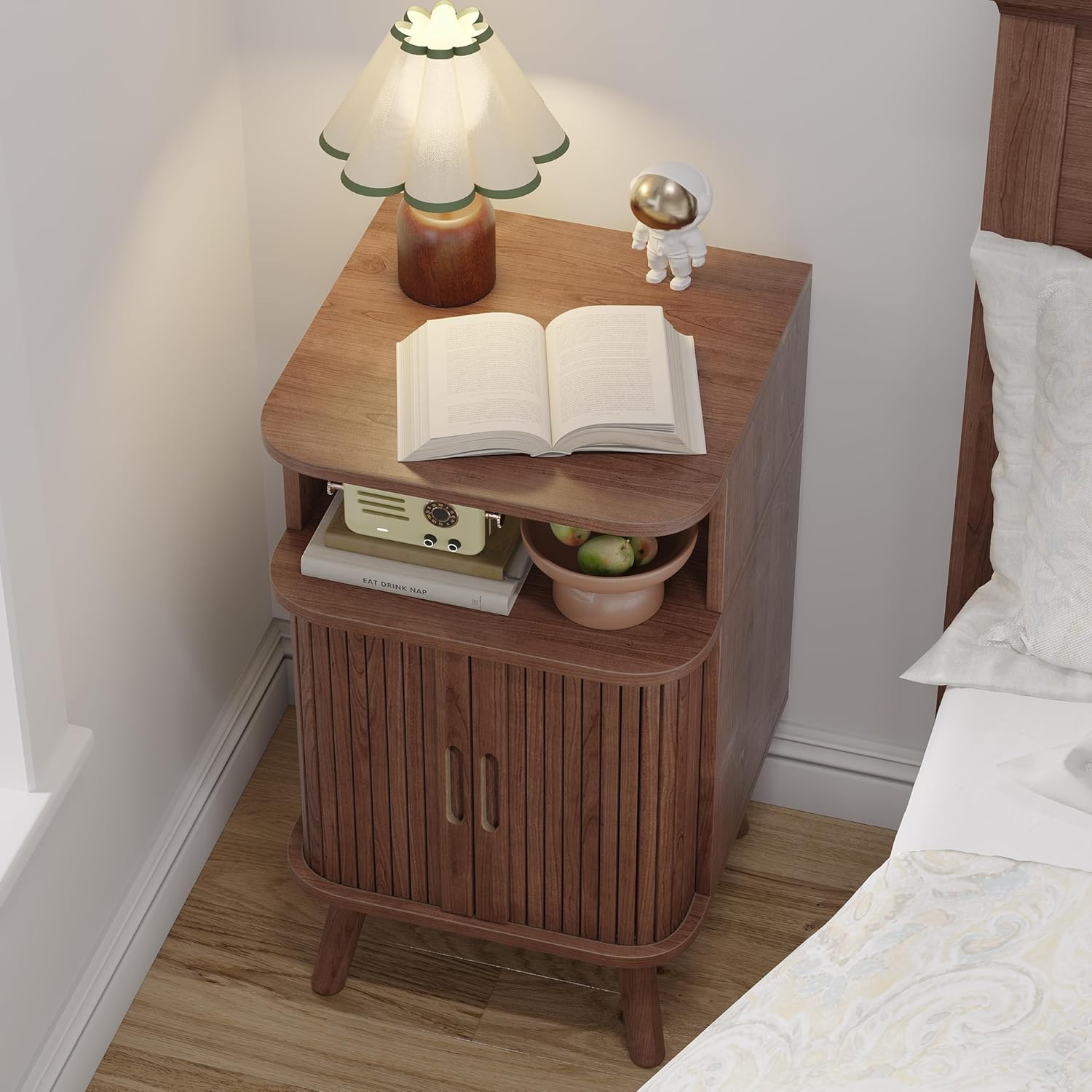 Alohappy Nightstand Set of 2, Mid Century Modern End Table with Storage, Fluted Bedside Table, Wooden Curved Profile Night Stands with Sliding Tambour Door for Bedroom, Living Room, Walnut