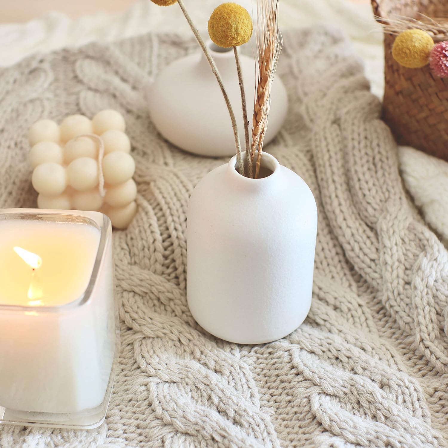 Carrot's Den - Set of 6 White Mini Ceramic Vases for Home Decor | Boho Bud Vases in Bulk for Dry Flowers + House Plants | Wedding, Home, Centerpiece, Modern, Japandi, Farmhouse, Minimalist