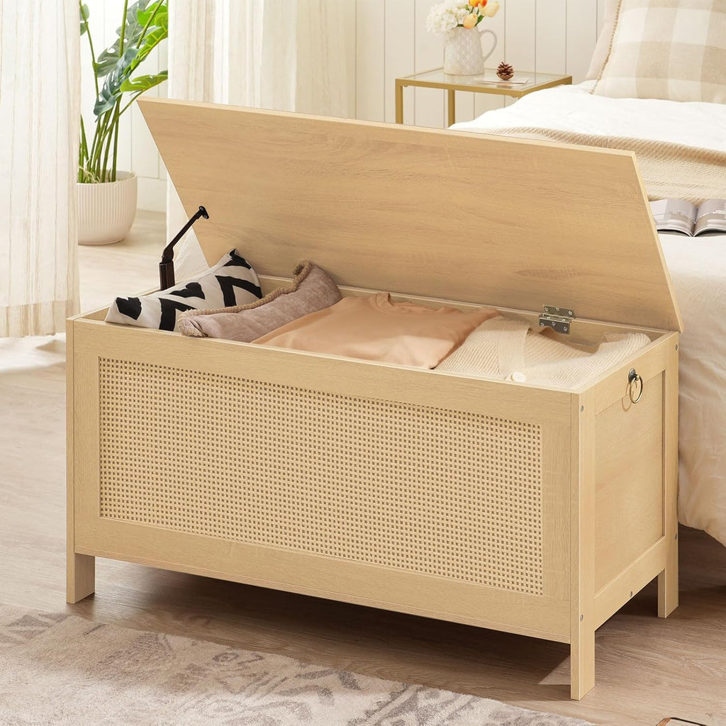HOOBRO 39.4'' Storage Bench, Large Toy Box, Storage Chest with Faux Rattan Decoration, Toy Storage Organizer, Safety Hinge and Sturdy Support, for Living Room, Bedroom, Natural NL101CW01