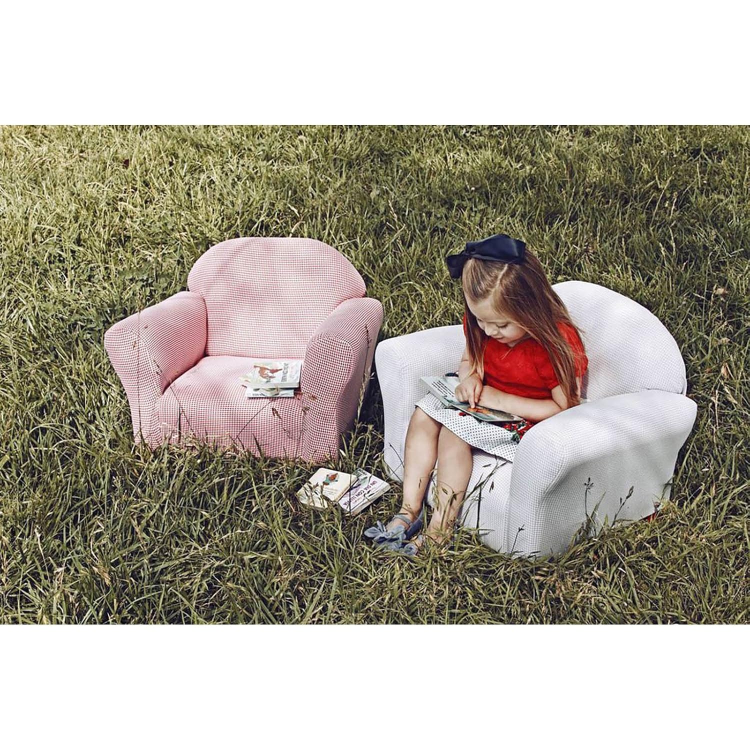 Keet Roundy Gingham Chair for Kids Upholstered Toddler Armchair for Ages 2–5, Sturdy Wooden Frame, Soft Durable Cotton Fabric, Lightweight, Fully Assembled, Ideal for Playrooms, Nurseries & Bedrooms.