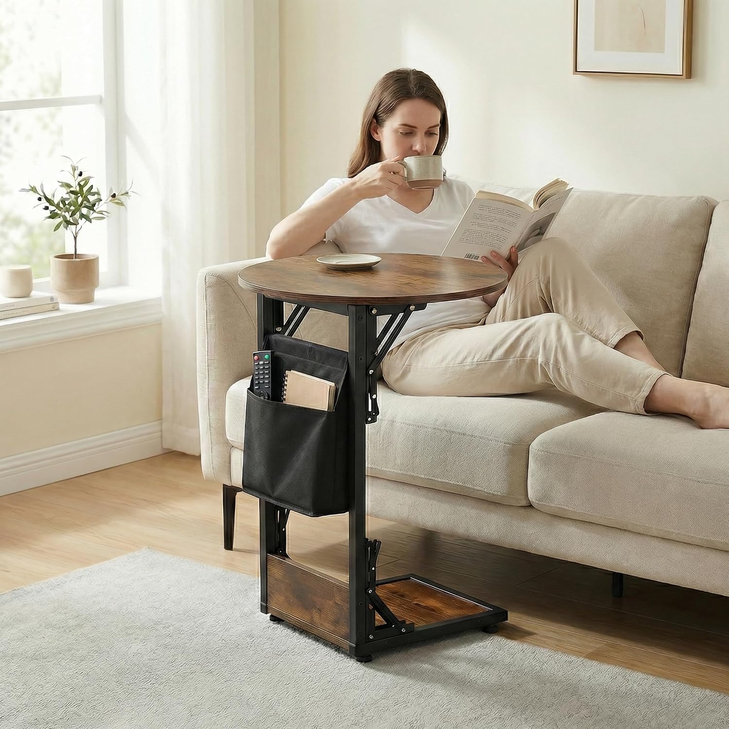 Foldable C Shaped End Table, 15.7" Round Couch Side Table with Storage Pocket, Slides Under Sofa, Heavy-Duty Steel Frame Holds 33 lb, TV Tray & Laptop Table, Rustic Brown/Black