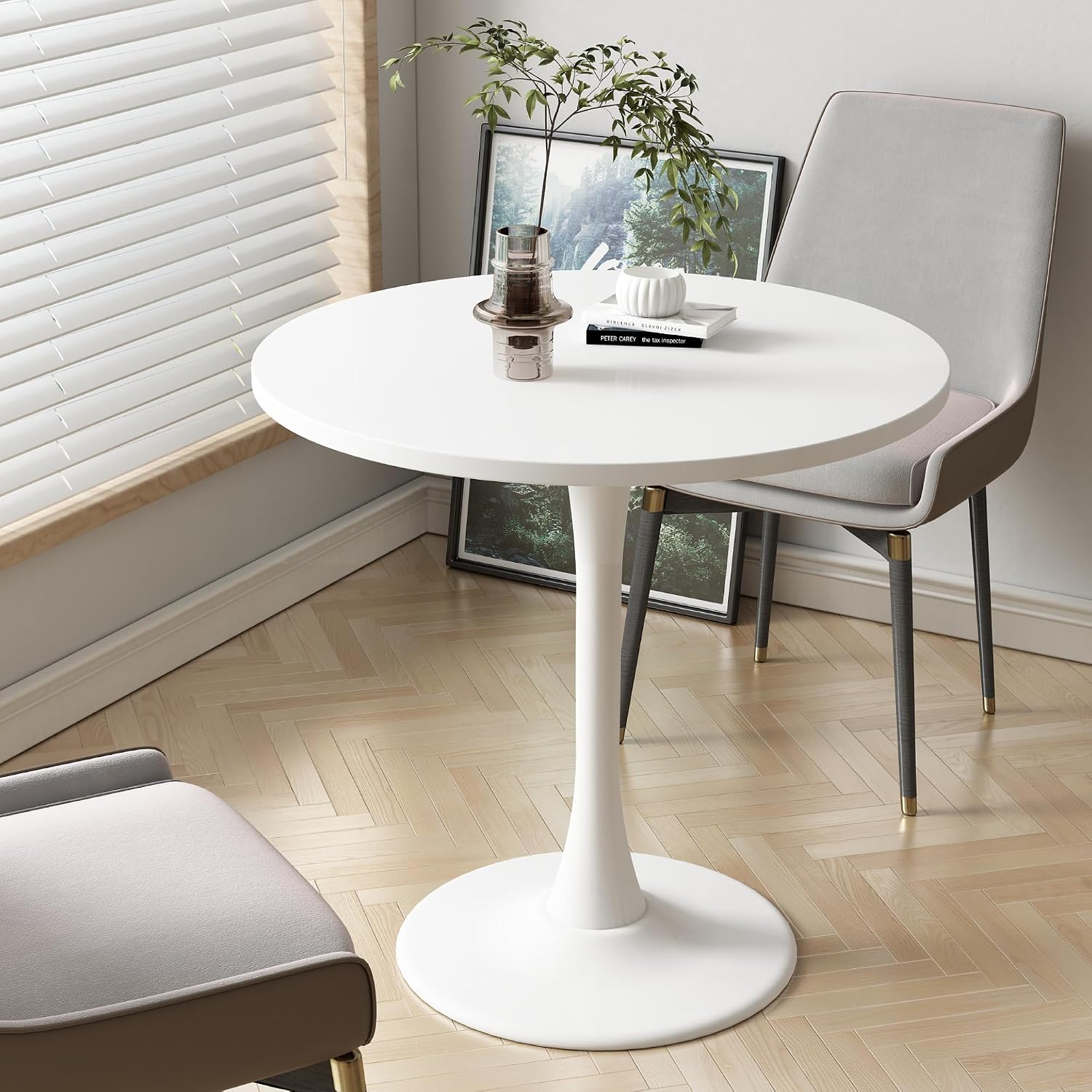 Round Dining Table 30" Circle Tulip Table with Wood Thickened Tabletop & Sturdy Metal Pedestal Mid Century Modern Leisure Bistro Kitchen Tables 4 People Small Places Living Room Cafe,White