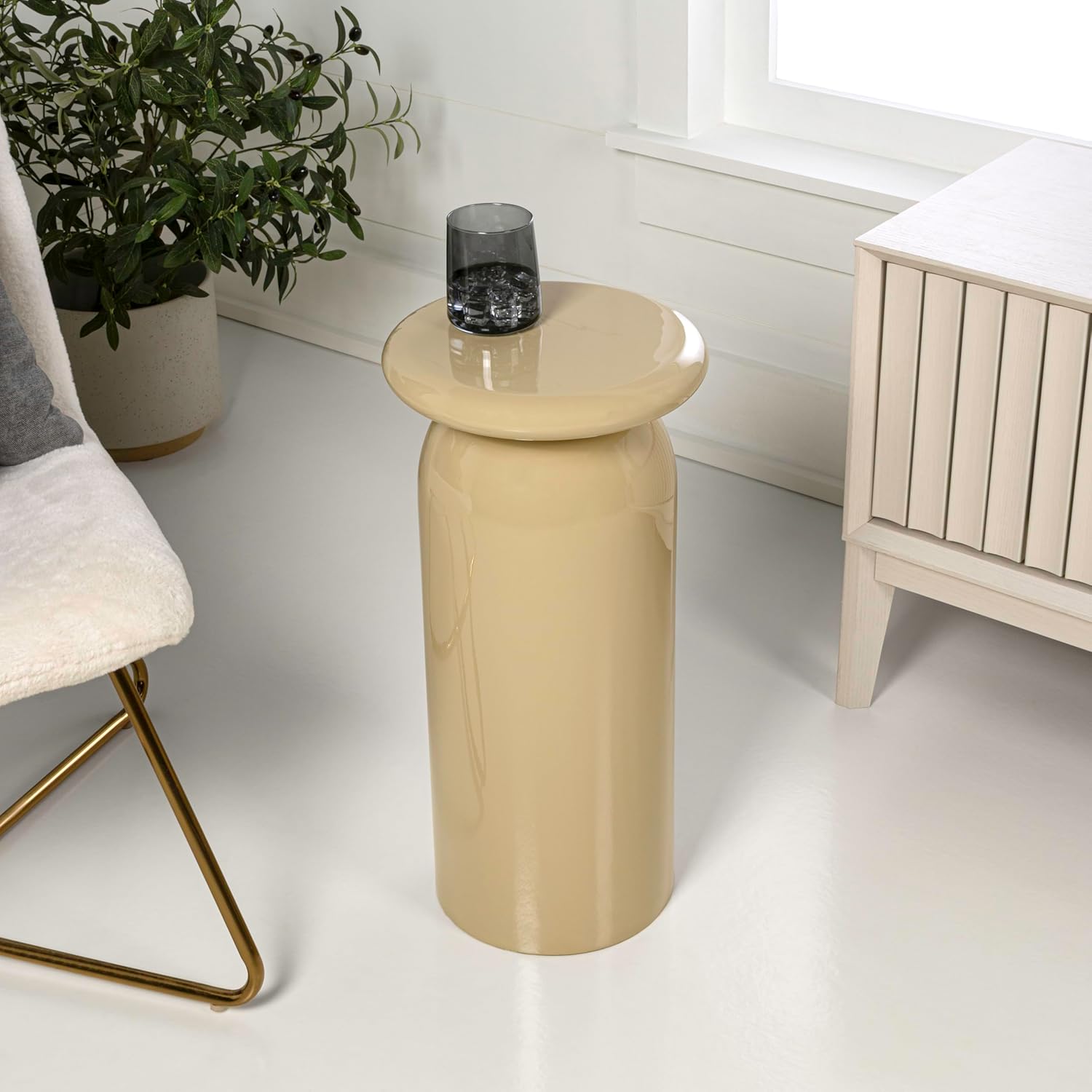 JONATHAN Y Miles Modern 22.75" Glossy Almond Metal Round Drink Table with Cylinder Mushroom Pedestal, Small Accent Side Table for Living Room and Bedroom, Minimalist Martini Cocktail Table END1008C