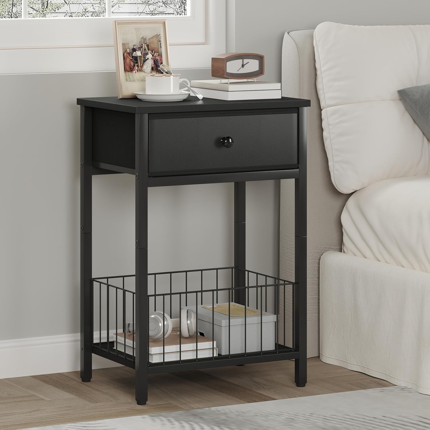Small nightstand, Bed Side Tables Bedroom, Black Side Table, end Table with Drawer, one Drawer nightstand, Black end Table LNT0061BK