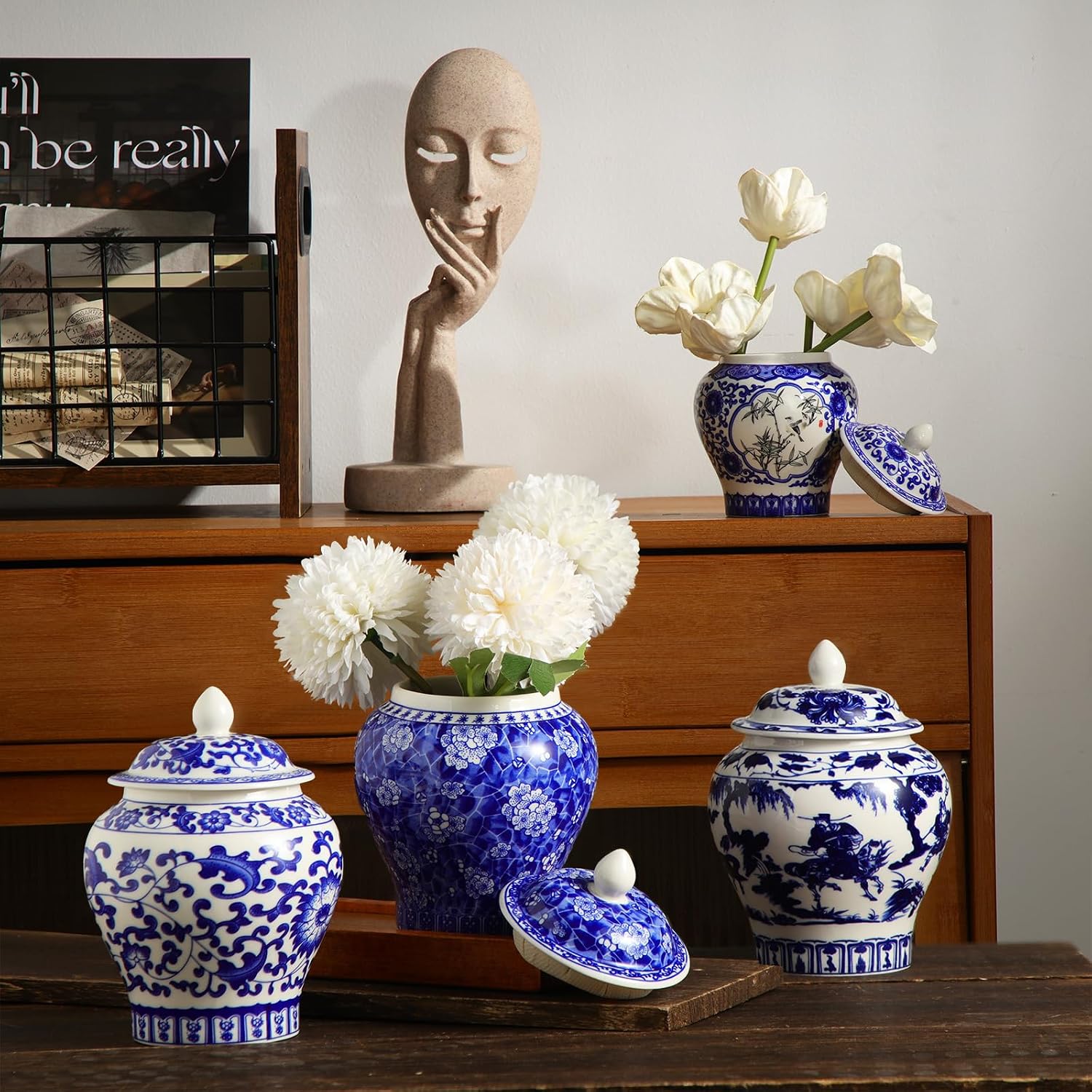 Hushee 4 Pcs Small Blue and White Vases Chinoiserie Vase Ginger Jar Porcelain Ginger Jar Chinoiserie Decor Blue and White Decor for Home Bedroom Table Centerpieces Tabletop Accent Shelf (Retro)