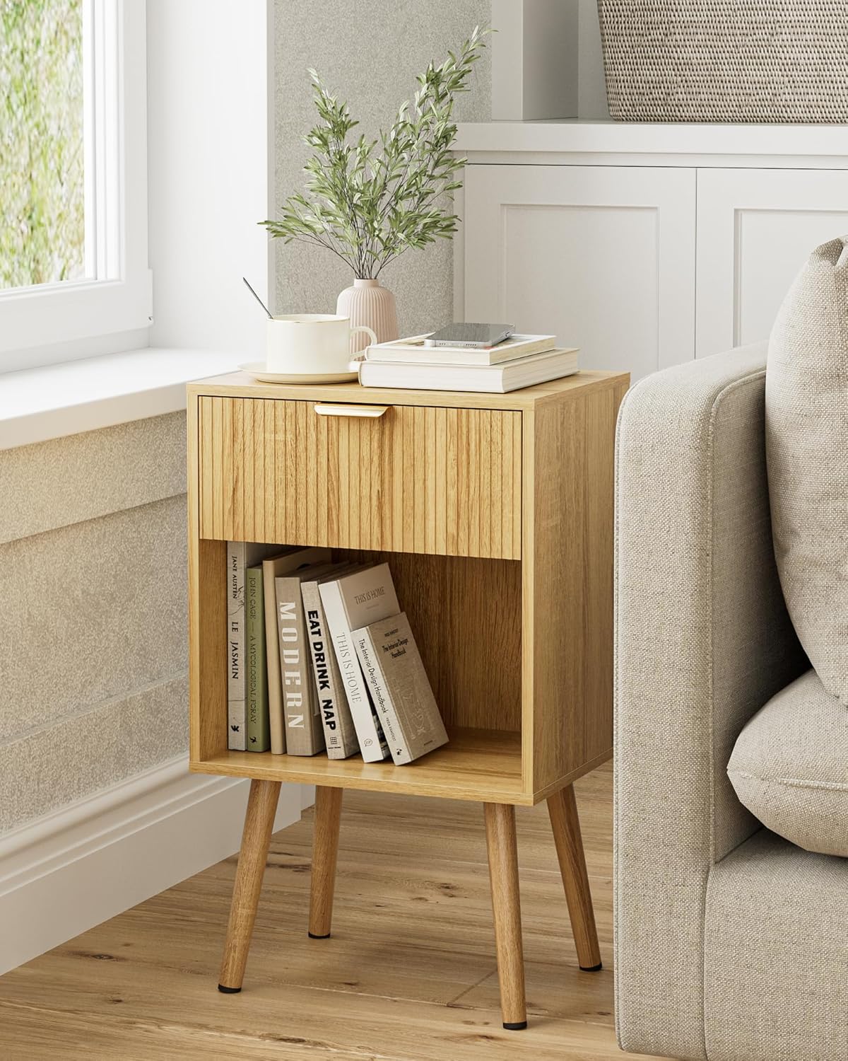 Oak Fluted Nightstand, Modern Bedside Table with Storage Drawer, Wood Night Stand Side End Table for Bedroom, Living Room, Office