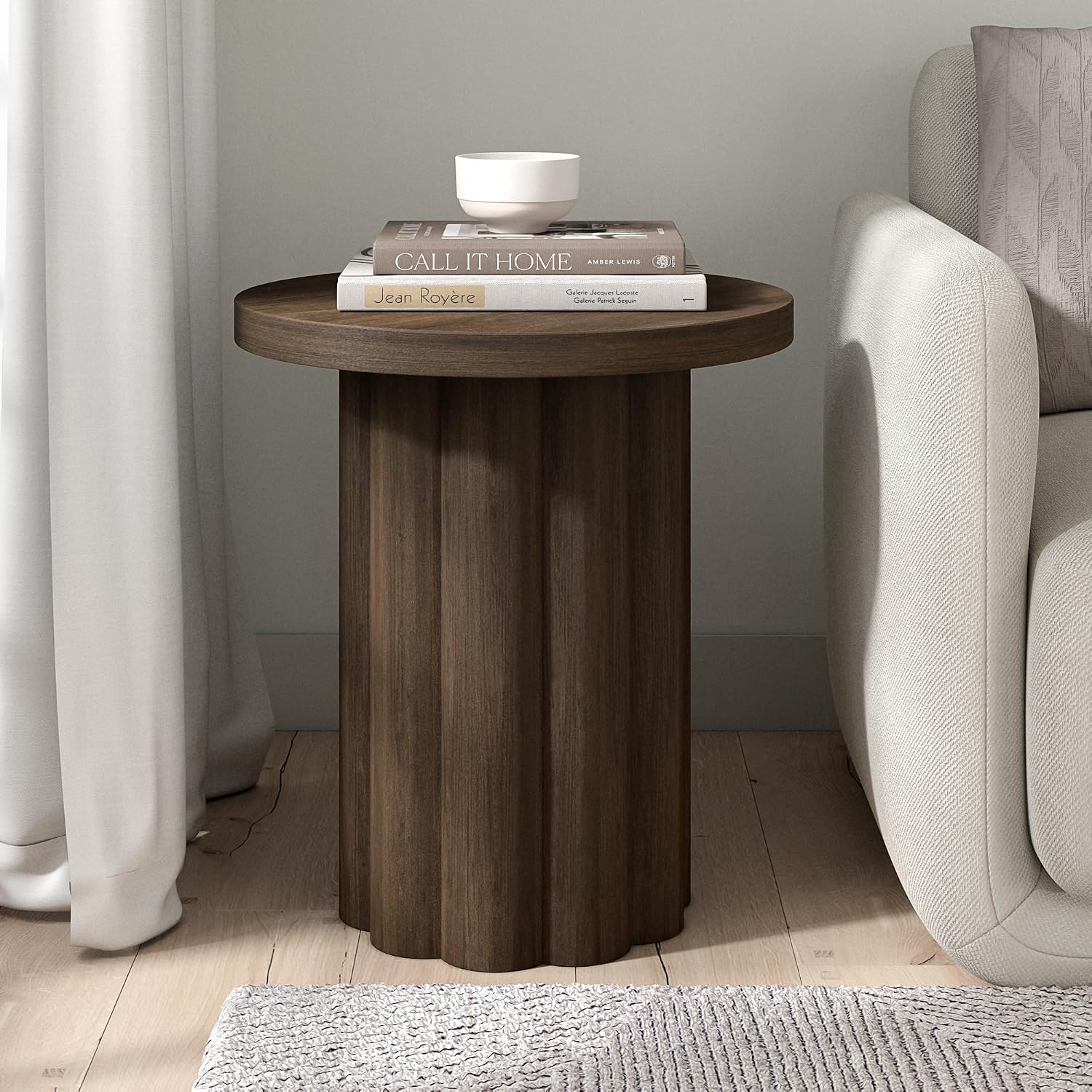 Henn&Hart 20'' Fluted Round End Table, Modern Side Table Ribbed Night Stand for Living Room, Office, Family Room, or Bedroom, Heritage Oak