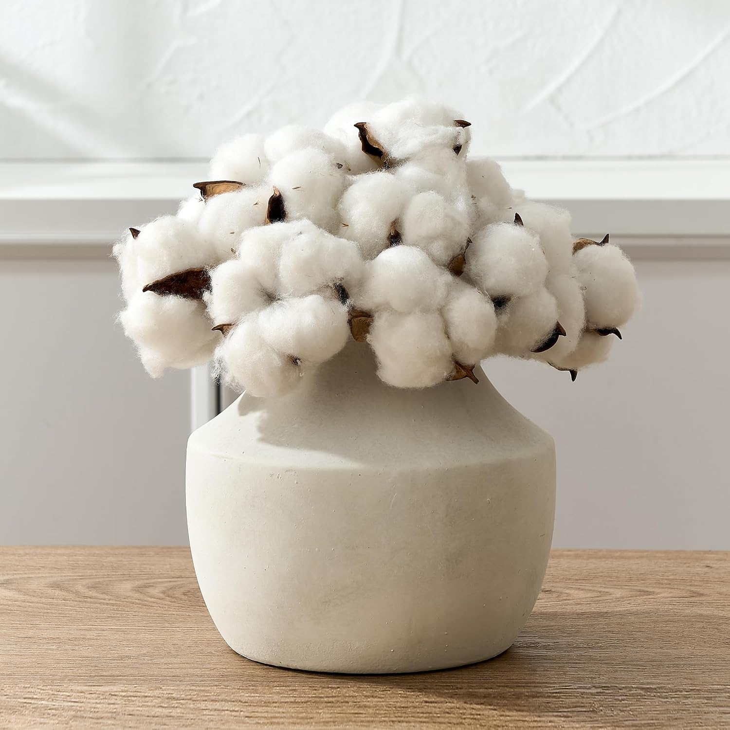 SIDUCAL Ceramic Decorative Flower Vase, 5.39 inch Pottery Farmhouse Rustic Vase, Small Terracotta Vases for Home Decor, Table, Living Room, Bathroom, Shelf, Mantel Decoration, Kiln-Fired White