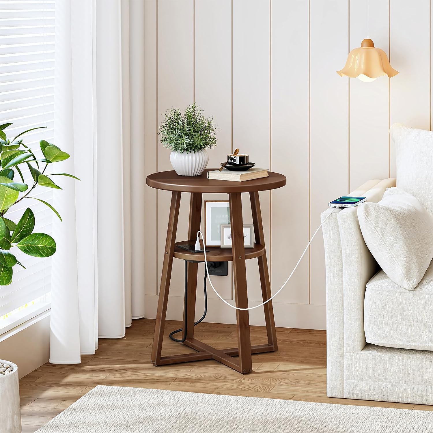 HOOBRO Round Side Table with Charging Station, Round Accent End Table with Bamboo Legs for Living Room, Bedroom, Brown, BR101UBZ01