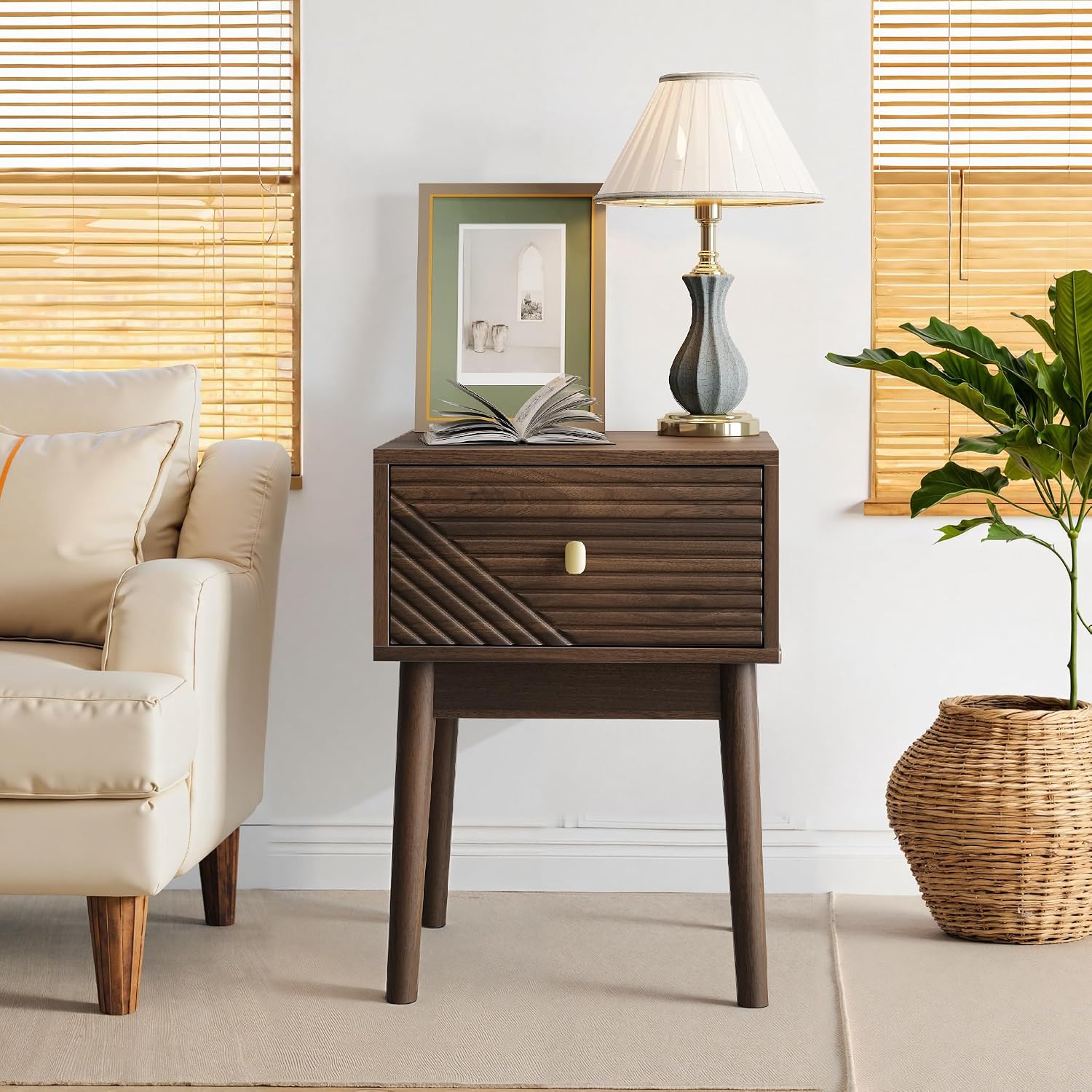 Mid Century Modern Nightstand Set of 2,Side Table with Storage Drawer,Bedside Table for Living Room Bedroom,Walnut