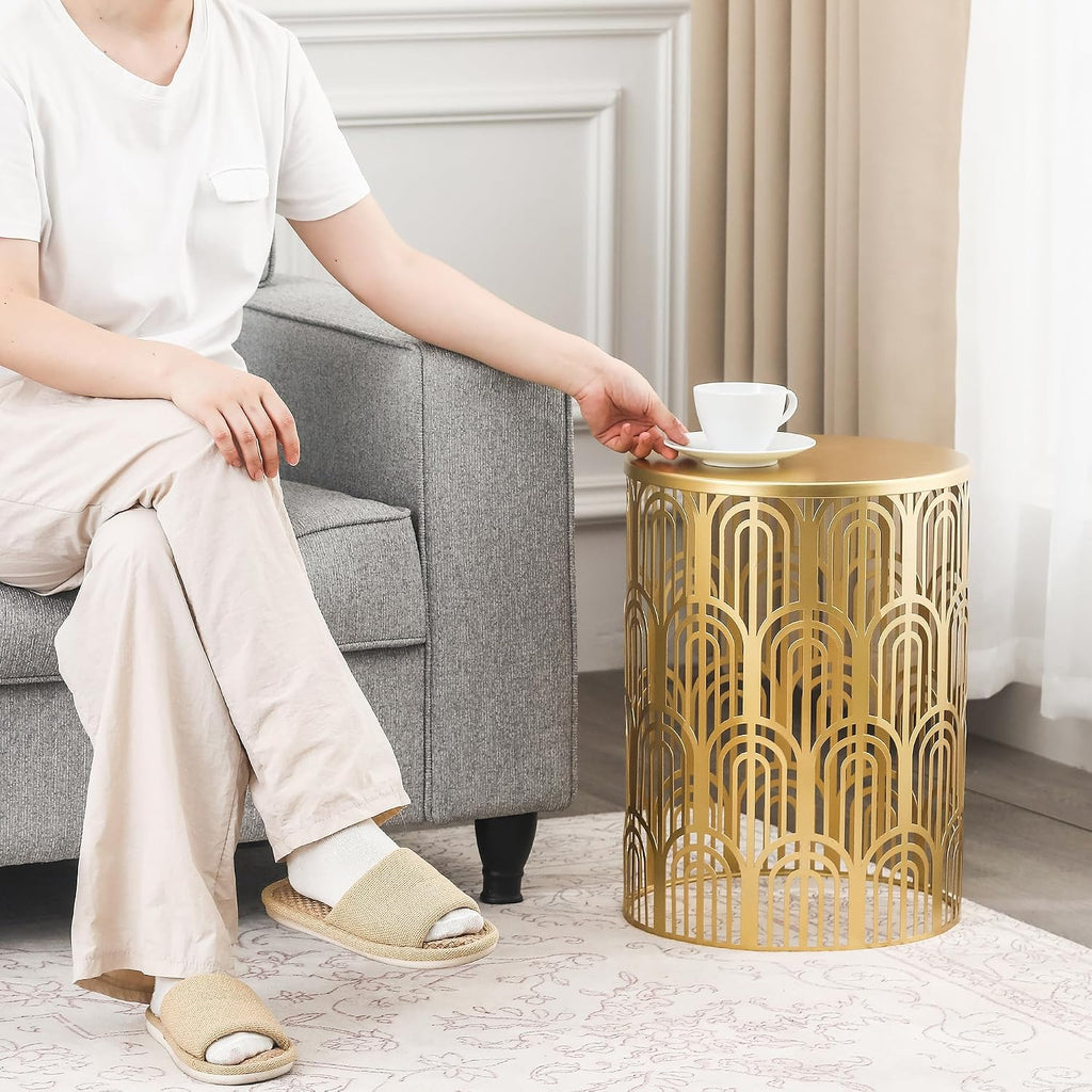 Joveco Gold Nesting Round Side End Tables Set of 2- Coffee Tea Table Mid Century Night Stands for Living Room Bedroom Outdoor, Gold Light Luxury Style