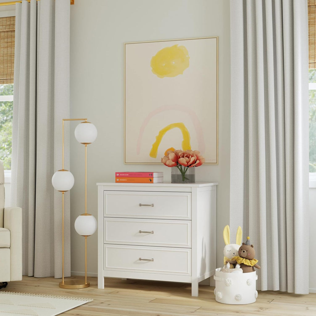 DaVinci Charlie 3-Drawer Dresser in White , 35x20x34 Inch (Pack of 1)