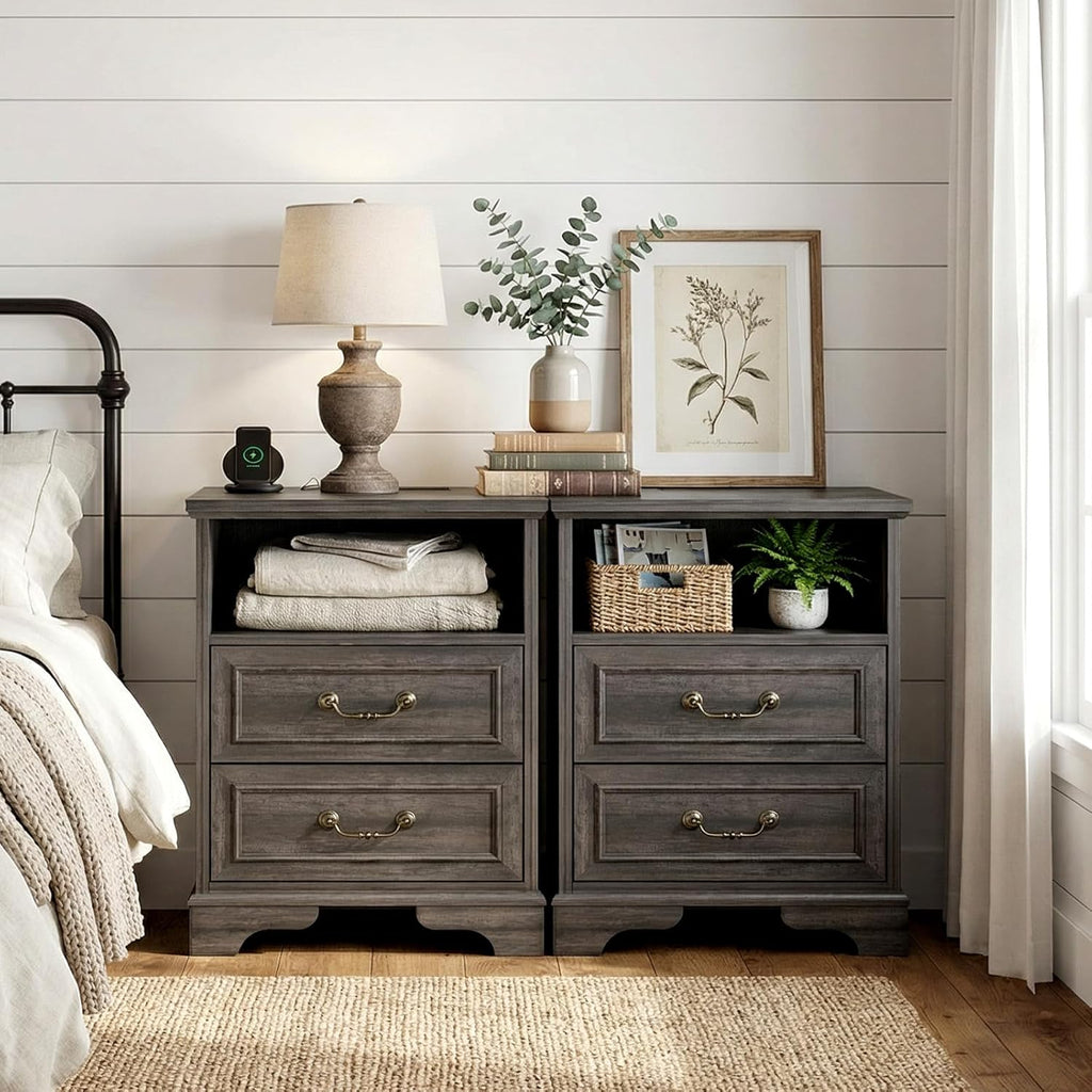 Farmhouse End Table Set of 2, Rustic Wood Nightstand with Charging Station, 2 Large Drawers & Open Storage, Bedside Table with USB-C Ports for Living Room Bedroom (Gray Oak)