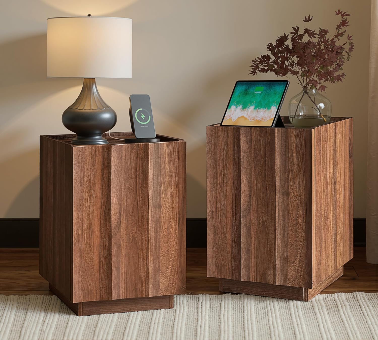 win2win Side Table Set of 2 with Charging Station, Mid Century Modern End Tables with Wave Design, Nightstand Set of 2 with Storage, Bedside Table for Bedroom Living Room, Walnut