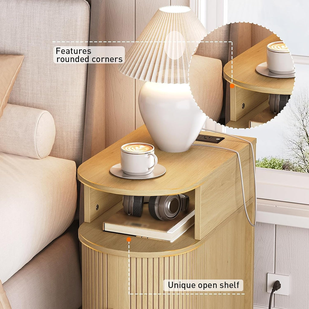RALGEND Narrow End Table with Charging Station, Fluted Sofa Side Table with Sliding Curved Door and Storage Shelf, Mid-Century Bedside Table, Modern Nightstand for Living Room, Bedroom, Natural