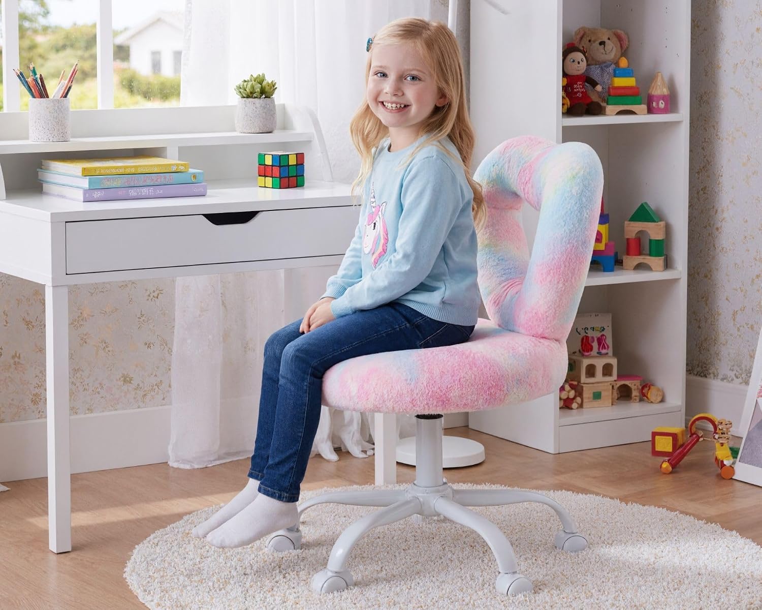 HNY Kids Desk Chair with Wheels, Cute Furry Vanity Chair with Hollowed Heart-Shape Back Adjustable Rolling Computer Study Task Chair for Girls, Fluffy Faux Fur Kids Swivel Chair for Bedroom, Colorful