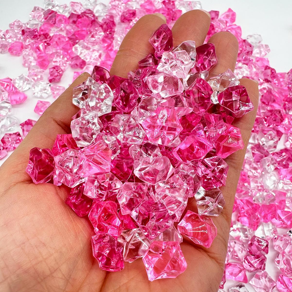 700PCS Fake Ice Cubes, 11 x 14 mm Acrylic Vase Fillers,Plastic Crushed Ice for Centerpiece Table Decorations,Table Scatter, Wedding Decoration, Photography Props