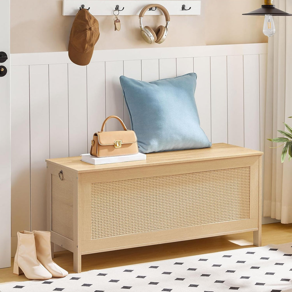 HOOBRO 39.4'' Storage Bench, Large Toy Box, Storage Chest with Faux Rattan Decoration, Toy Storage Organizer, Safety Hinge and Sturdy Support, for Living Room, Bedroom, Natural NL101CW01