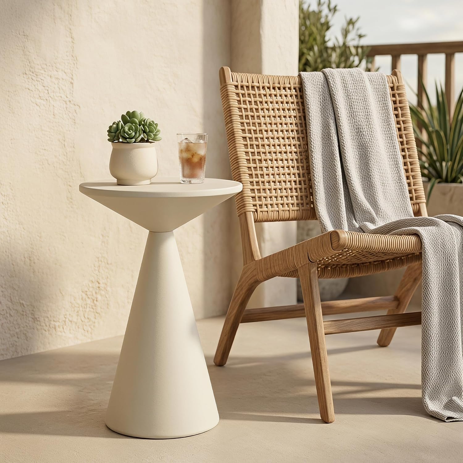 COVLON Small Drink Table, Round Martini Table, Drum End Table Side Table, Metal Accent Table,for Small Space Living Room, Bedroom, Sand