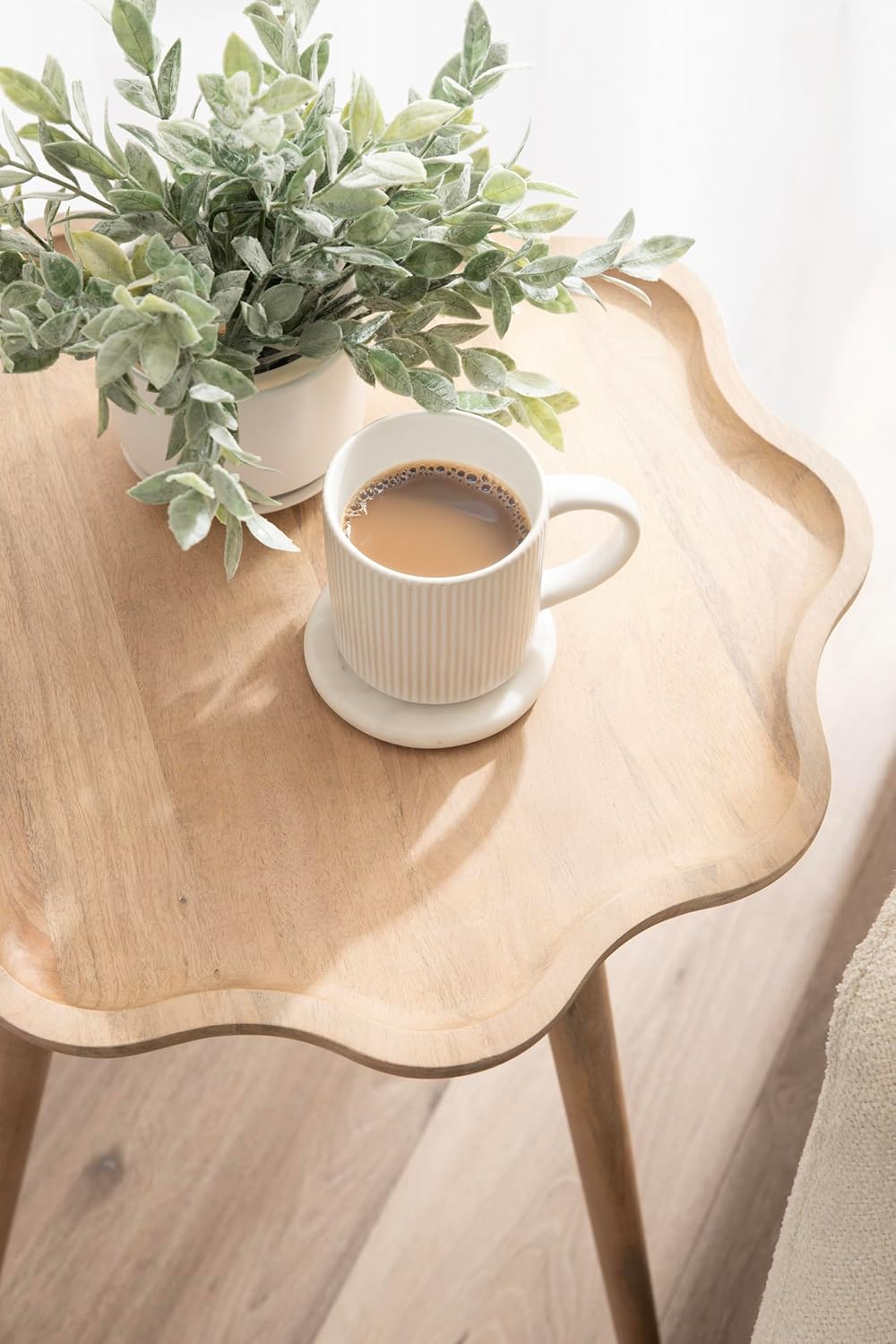 Kate and Laurel Alezar Modern Wooden Round Side Table, 19 x 19 x 24, Light Natural, Transitional Solid Wood End Table with Wavy Edge for Teen Bedroom Nightstand or Dorm Room Decor